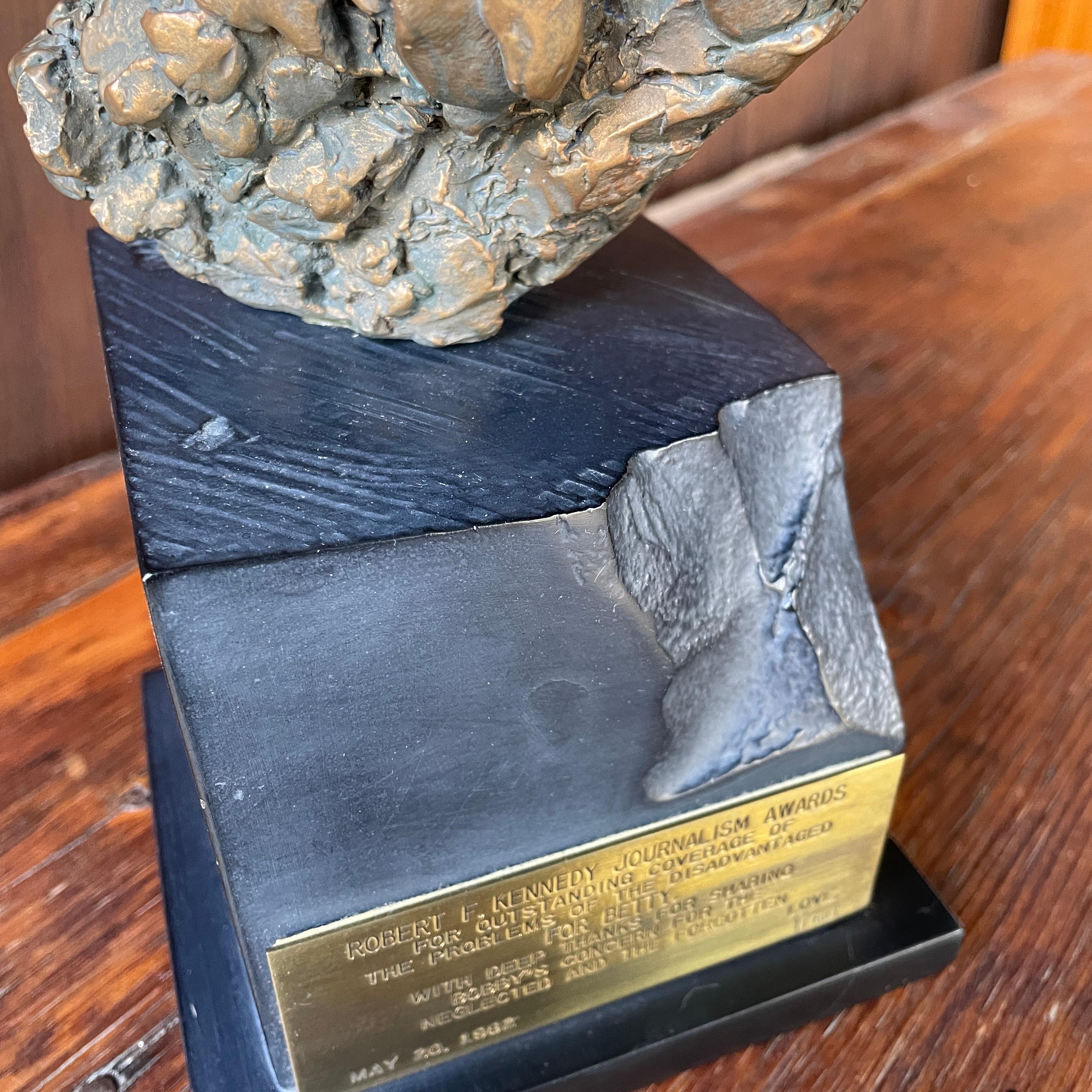 Rare 1980s Robert Berks Sculpture of Robert F. Kennedy Journalism Award RFK Bust For Sale 1