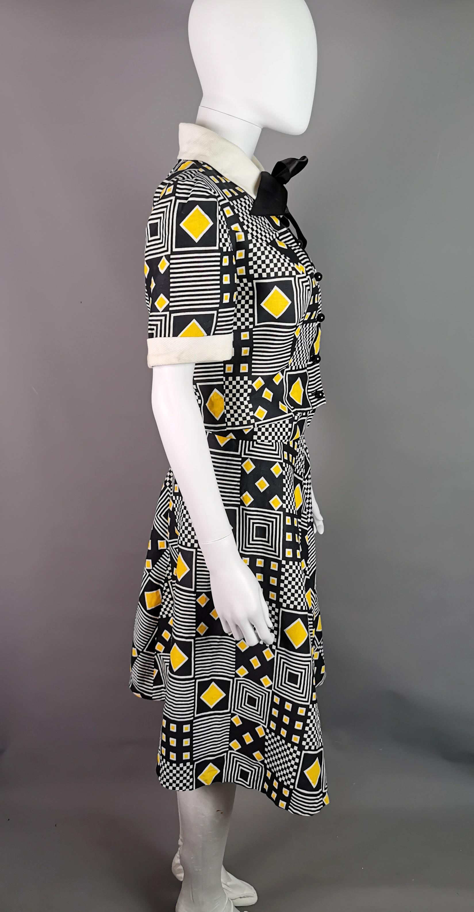 Rare 1980s skirt set, funky Geometric print For Sale 11