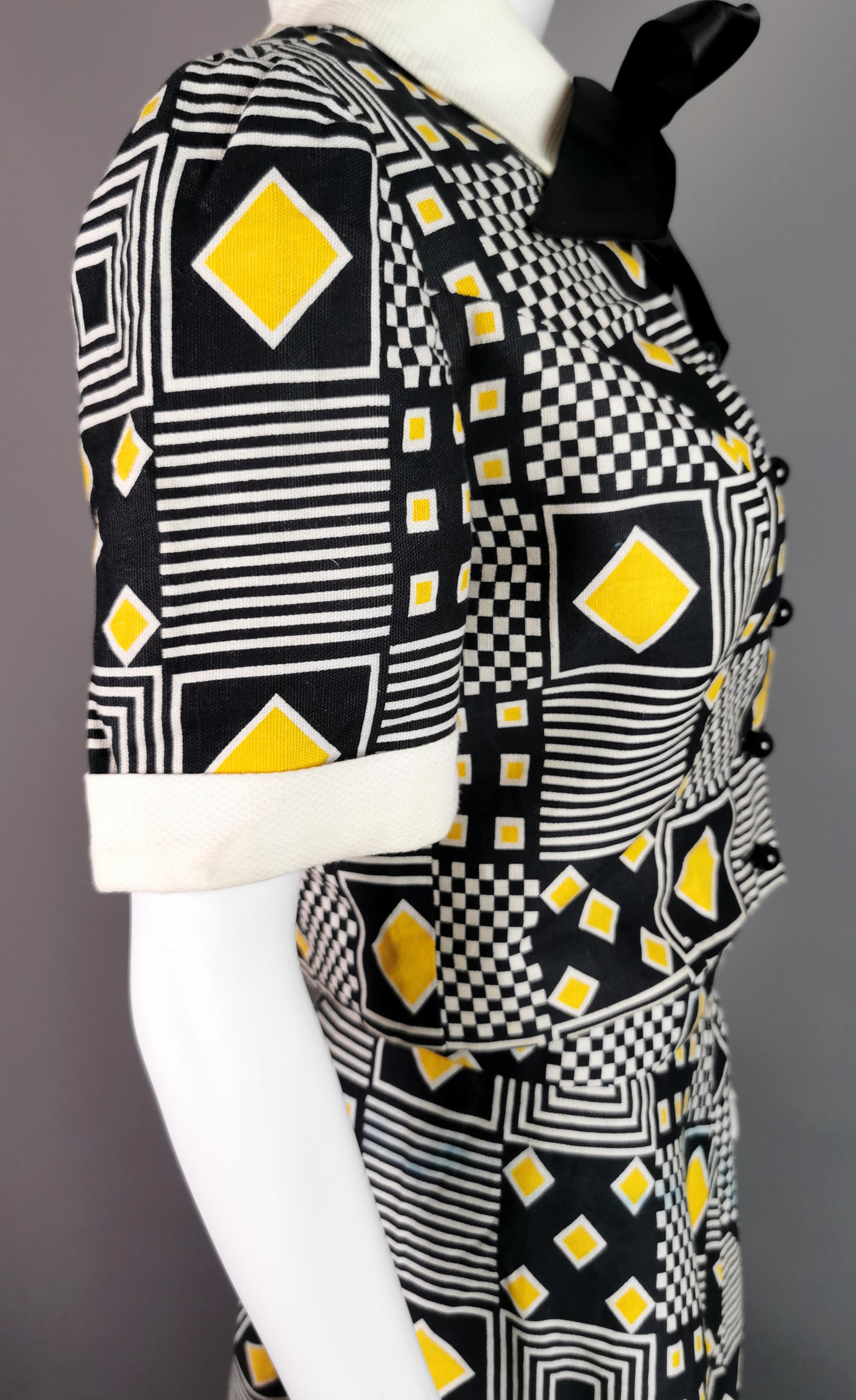 Rare 1980s skirt set, funky Geometric print For Sale 12