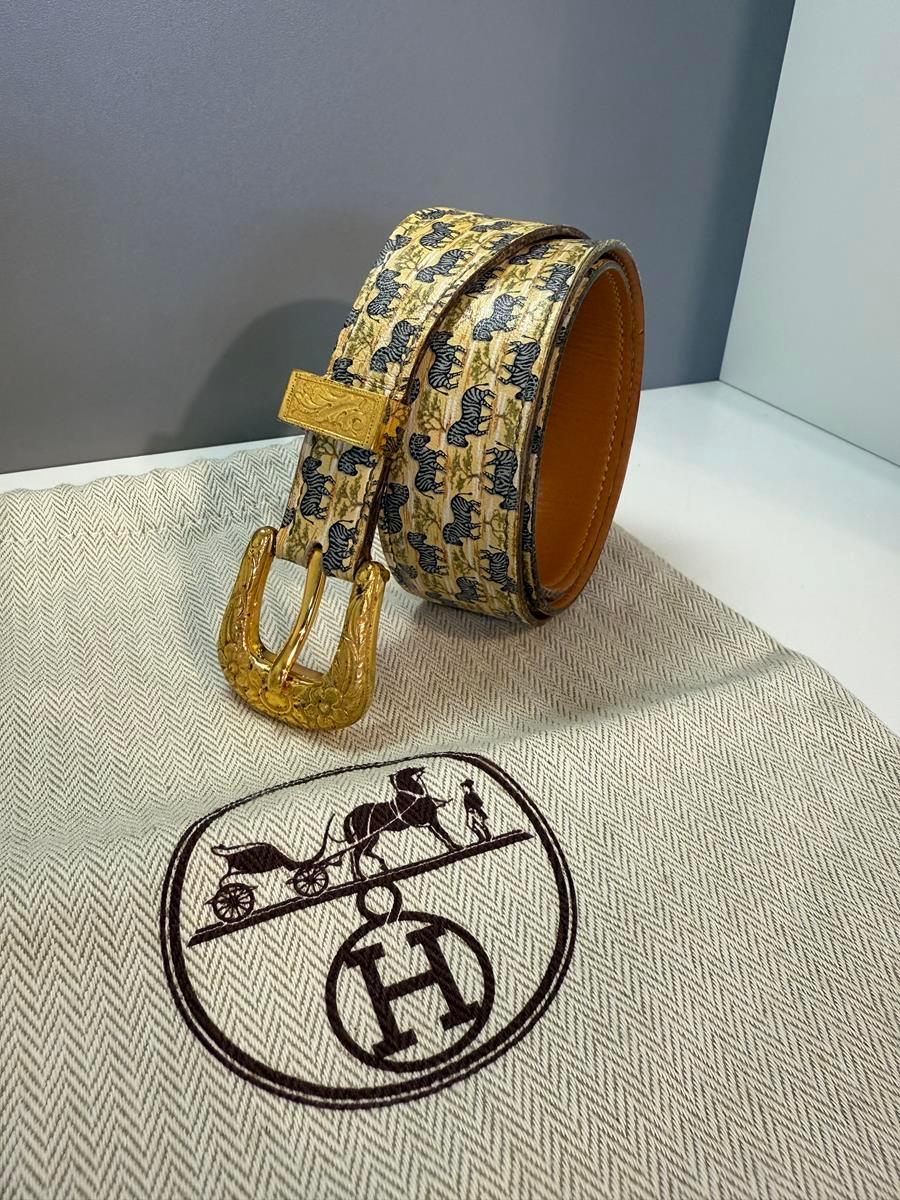 Rare 1988 Hermès Zebra Vintage Belt For Sale 8