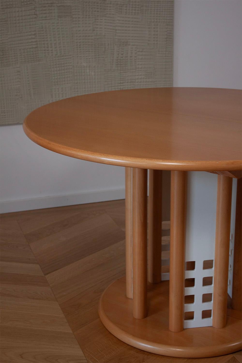 Modern Rare 1990 Thonet Round Oval Extendable Dining Table For Sale