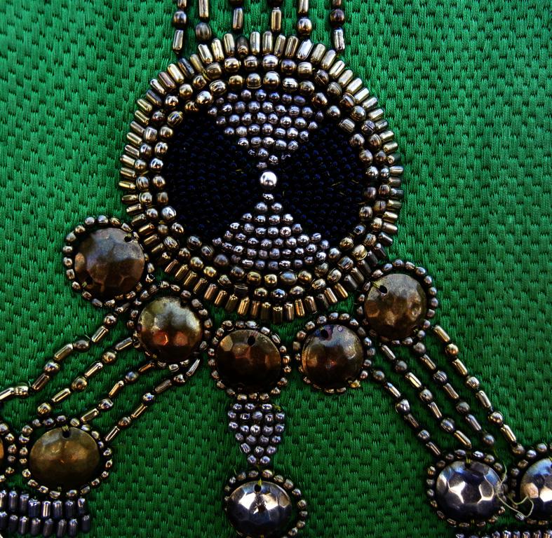 Donna Raro abito da passerella dell'Atelier Versace del 1990, unico nel suo genere, pesantemente decorato di perline in vendita