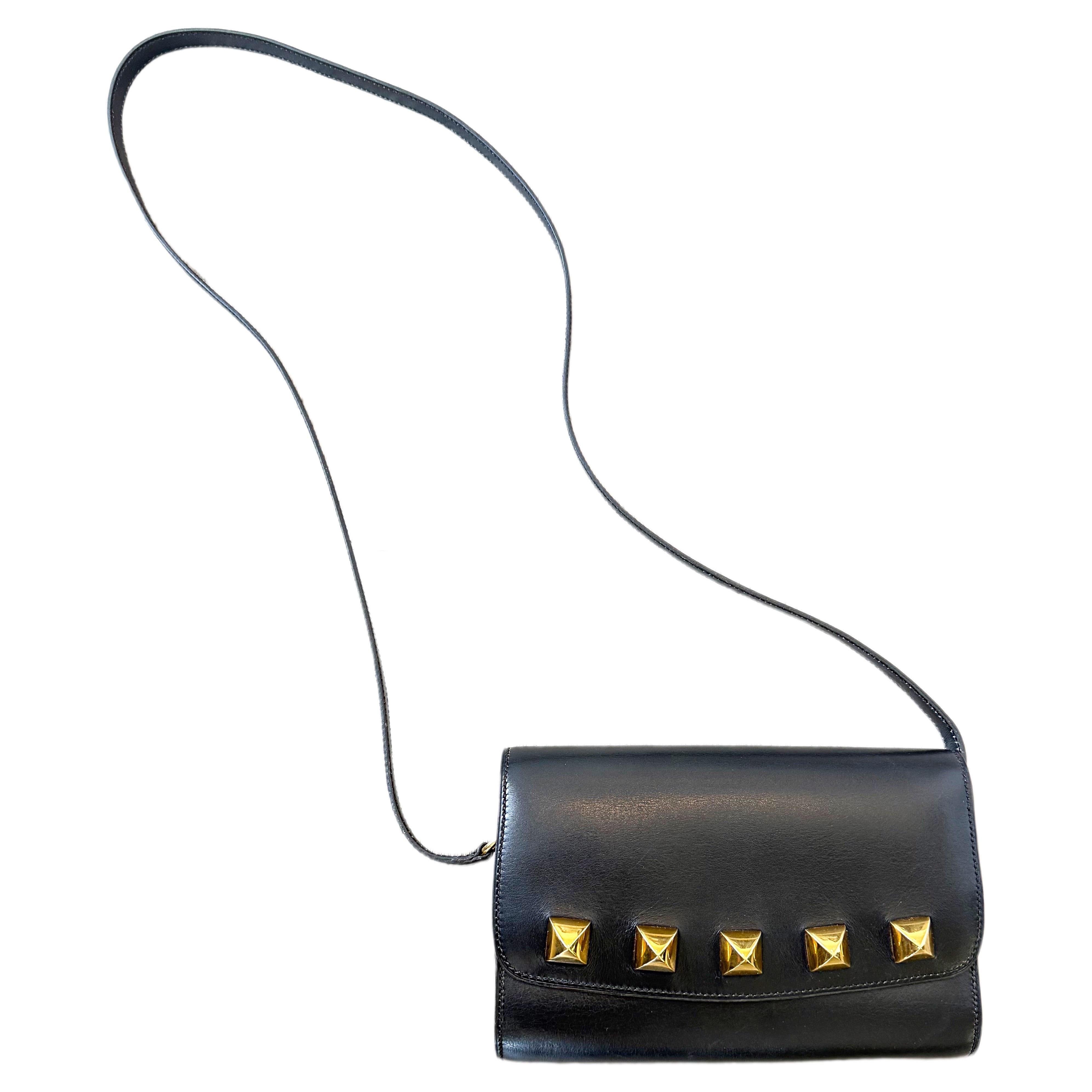 Hermes 1990s Doggy Medor 3 Way Black Gold Studded Crossbody Shoulder Bag Clutch en venta