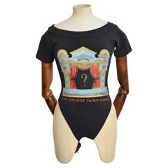 Raro Moschino de los 90 'Teatro del amor' Via Sant Andrea MILAN Cuerpo elástico negro
