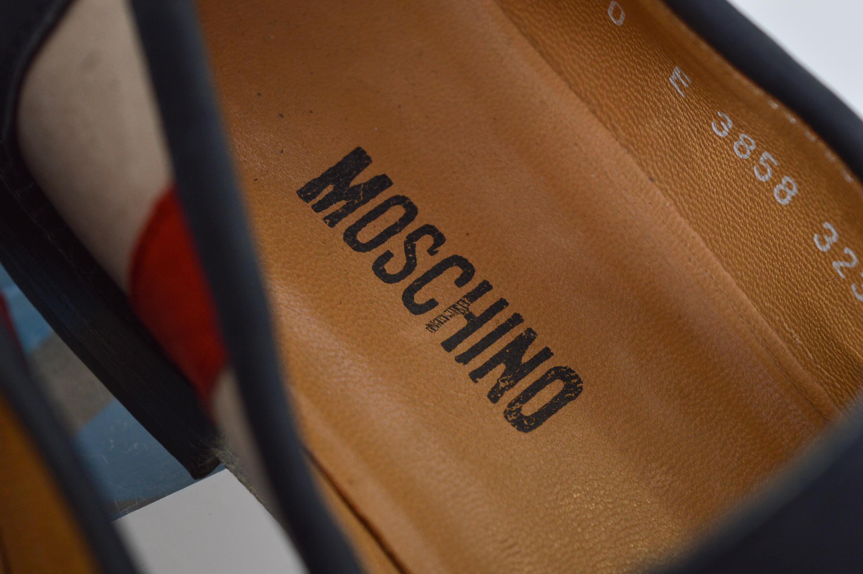 Rare 1990's MOSCHINO Stars & Tripes USA flag cuir Loafers - Shoes EU 40 en vente 1