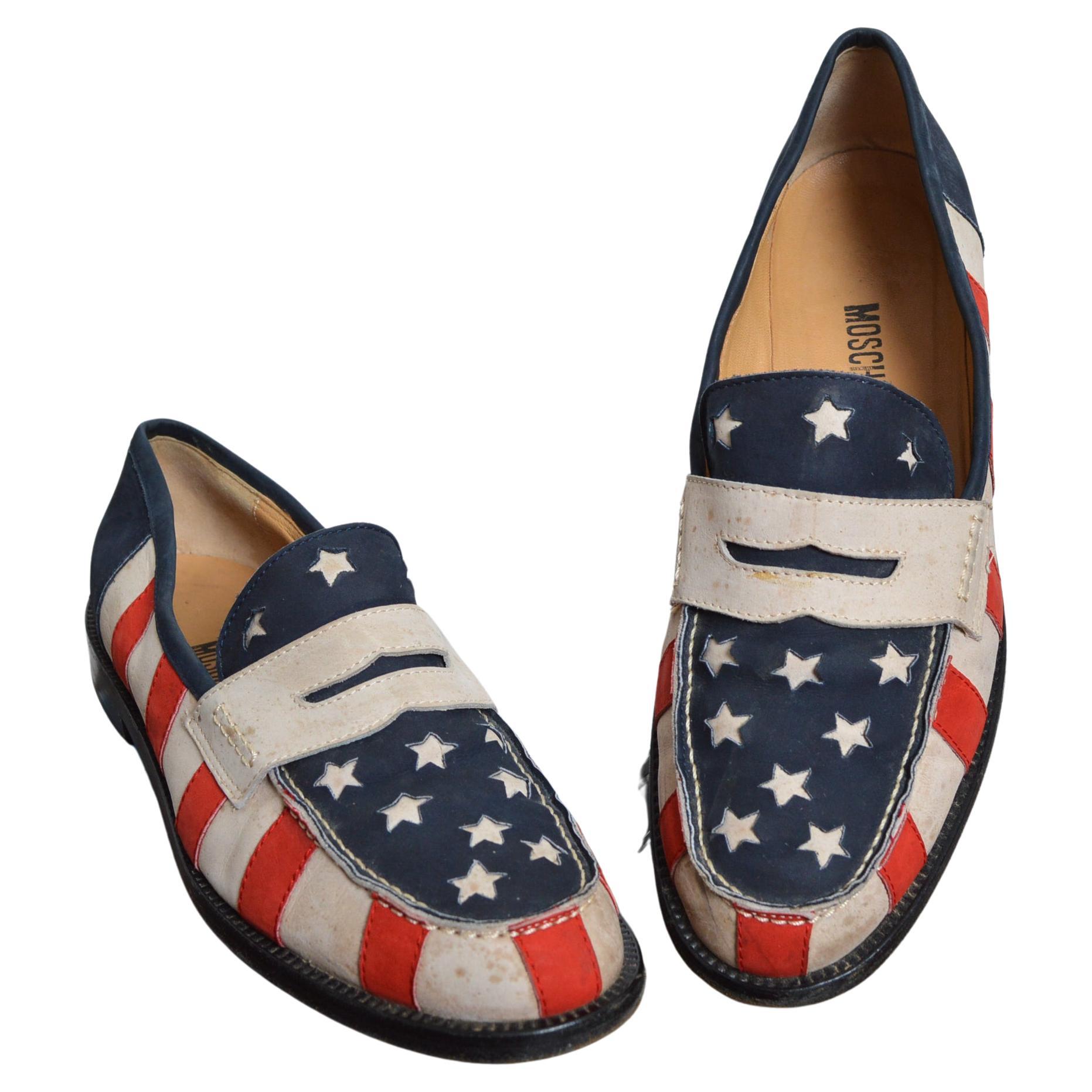 Rare 1990's MOSCHINO Stars & Tripes USA flag cuir Loafers - Shoes EU 40 en vente
