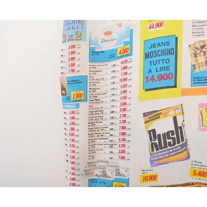 Seltenes 1990er Moschino Supermarket Werbe-Smoganhemd mit buntem Muster im Zustand „Gut“ im Angebot in Sheffield, GB