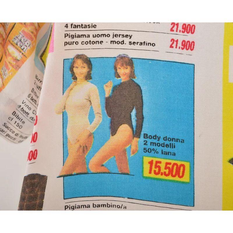 Seltenes 1990er Moschino Supermarket Werbe-Smoganhemd mit buntem Muster im Angebot 2