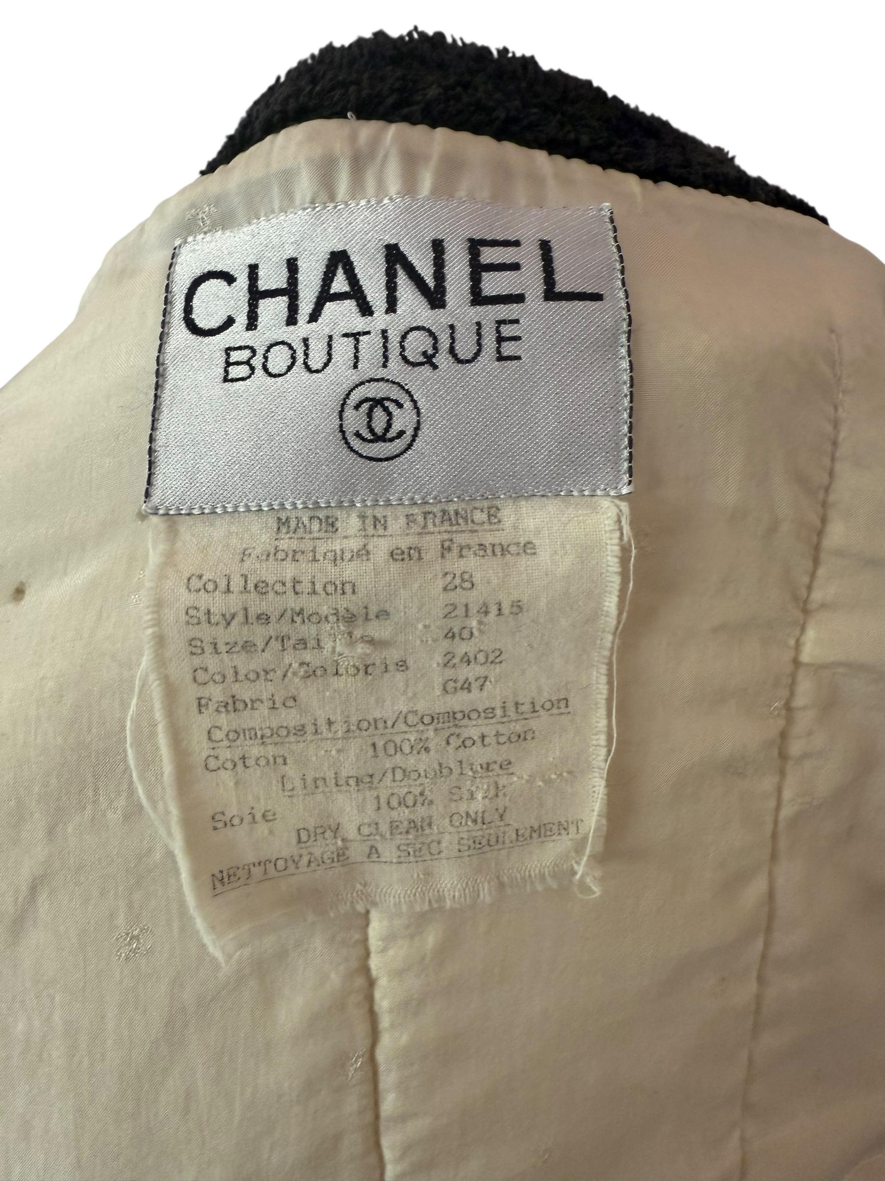 Seltene 1992 Chanel Frottee Frottee CC Ecru Elfenbein Runway Logo Jacke im Angebot 3