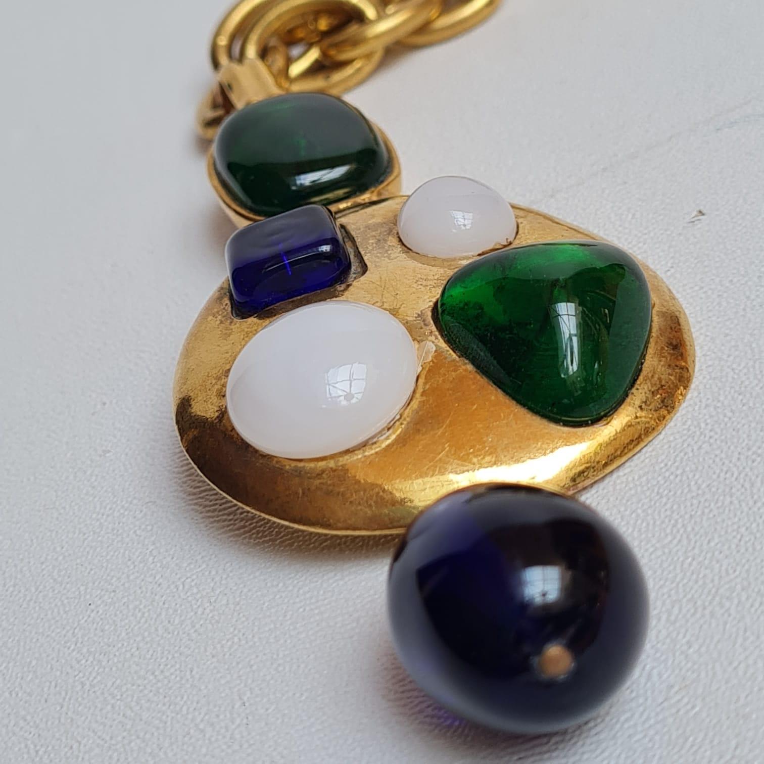 Women's or Men's Rare 1993 Chanel Vintage Gold Gripoix Byzantine Drop Pearl Necklace For Sale