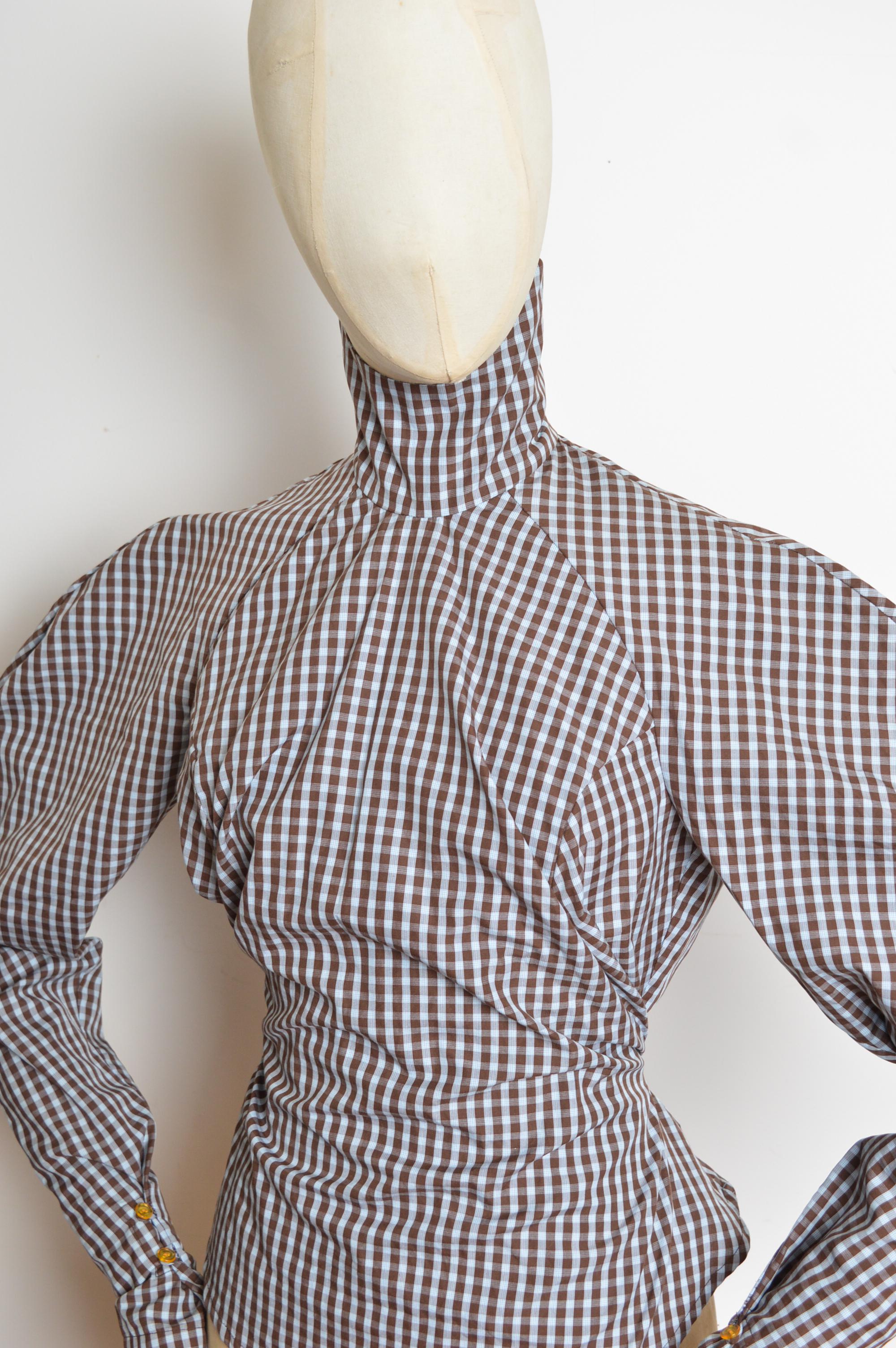 Rara Blusa Ajustada de Cuello Alto de Guinga 1995 Vivienne Westwood - Camisa Corsé en venta 6