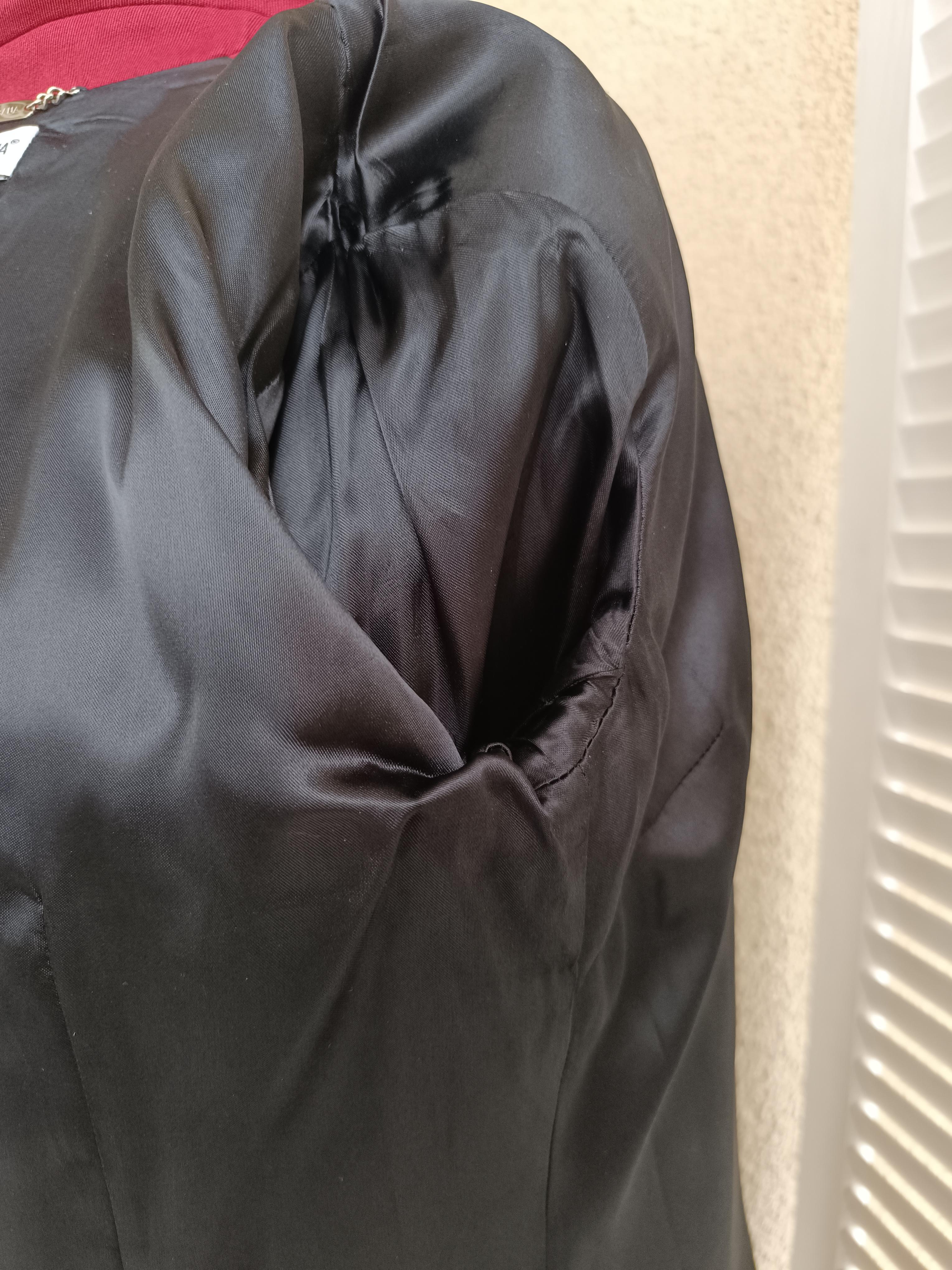 Raro! 1997 97FW Dolce & Gabbana Vintage Trench in Lana in vendita 14