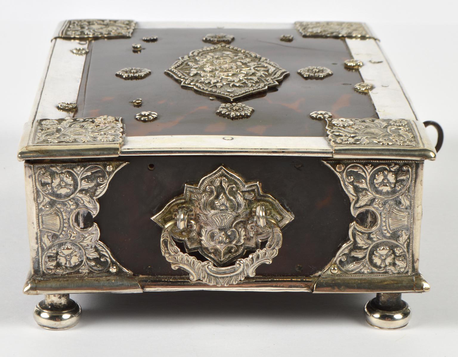 Rare 19th Century Anglo Indian Repousse Silver Mounted Tortoise Shell Box 3