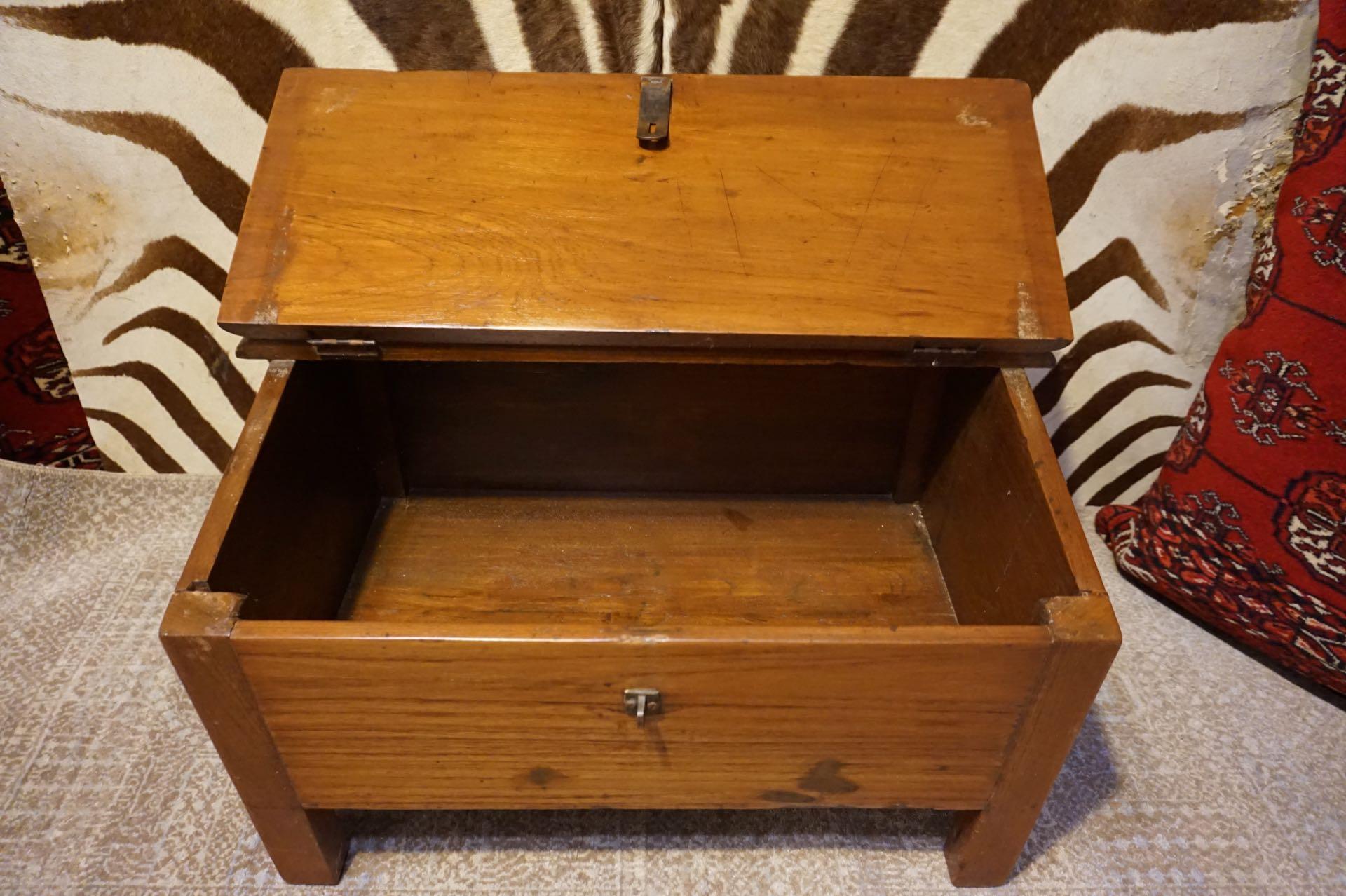 Rare 19th Century British India Solid Teak Slant Lid Floor Scholar's Desk For Sale 2