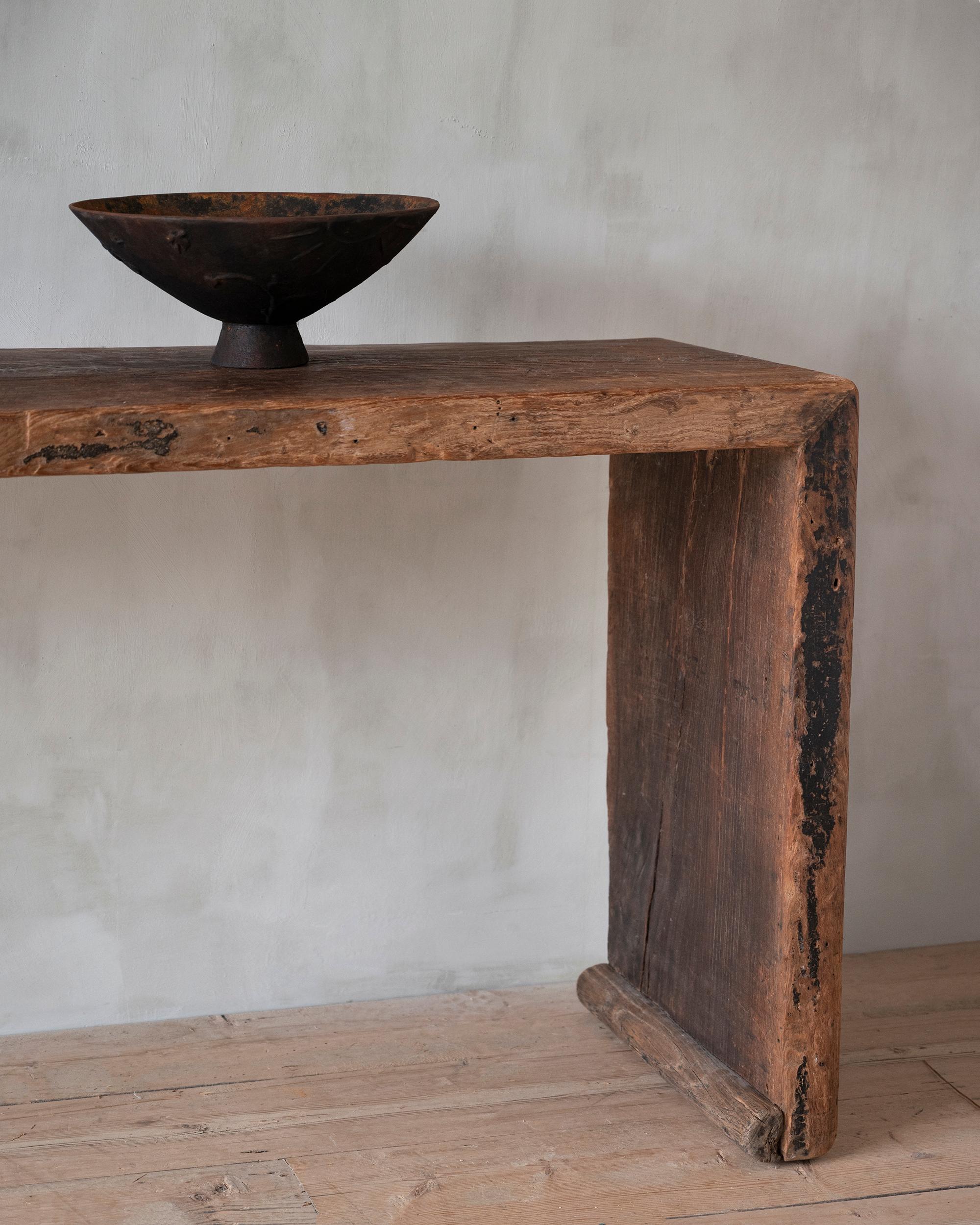Rare table d'autel chinoise du 19ème siècle Bon état - En vente à Mjöhult, SE