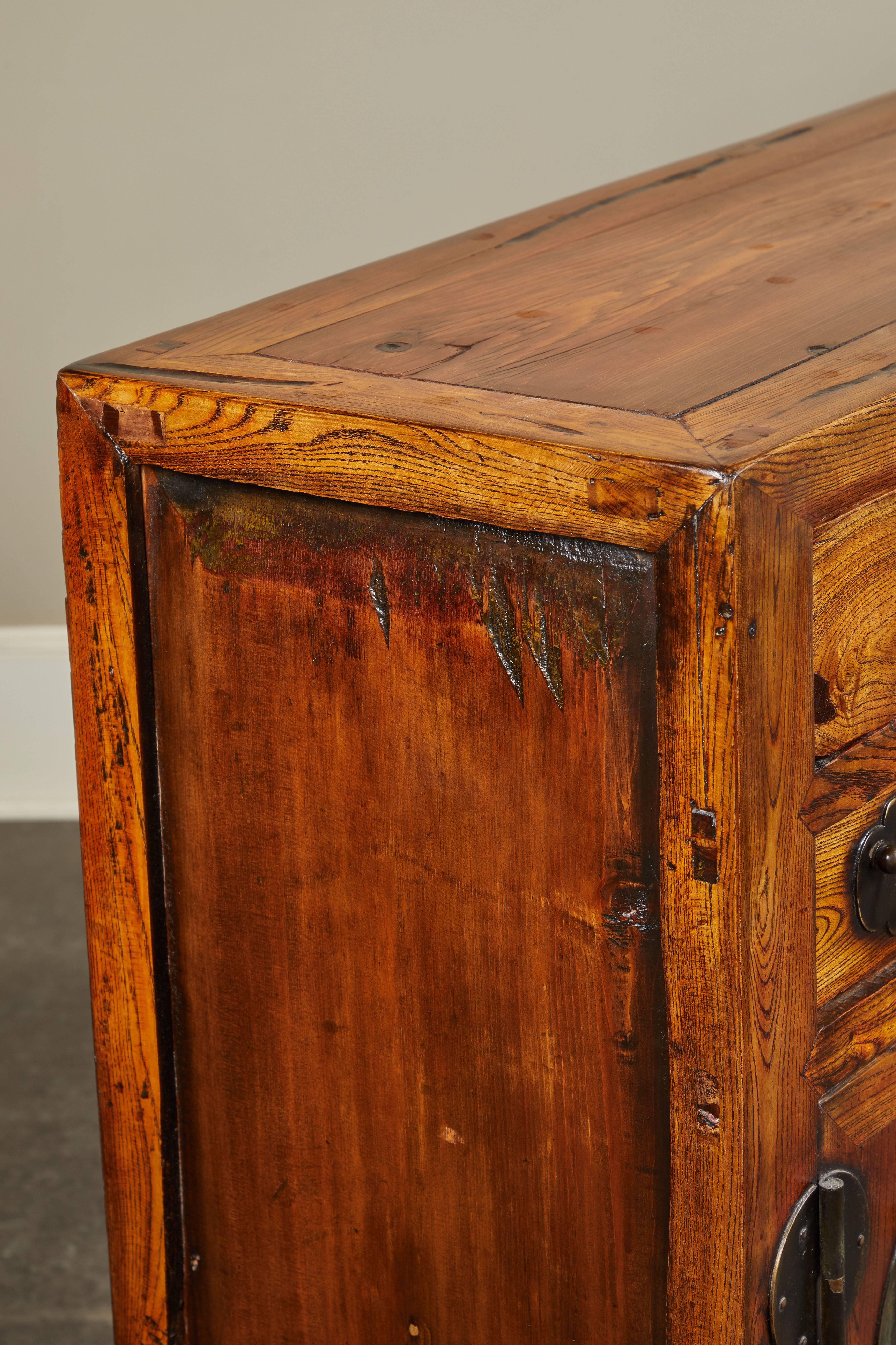 Rare 19th Century Chinese Elm Sideboard 4