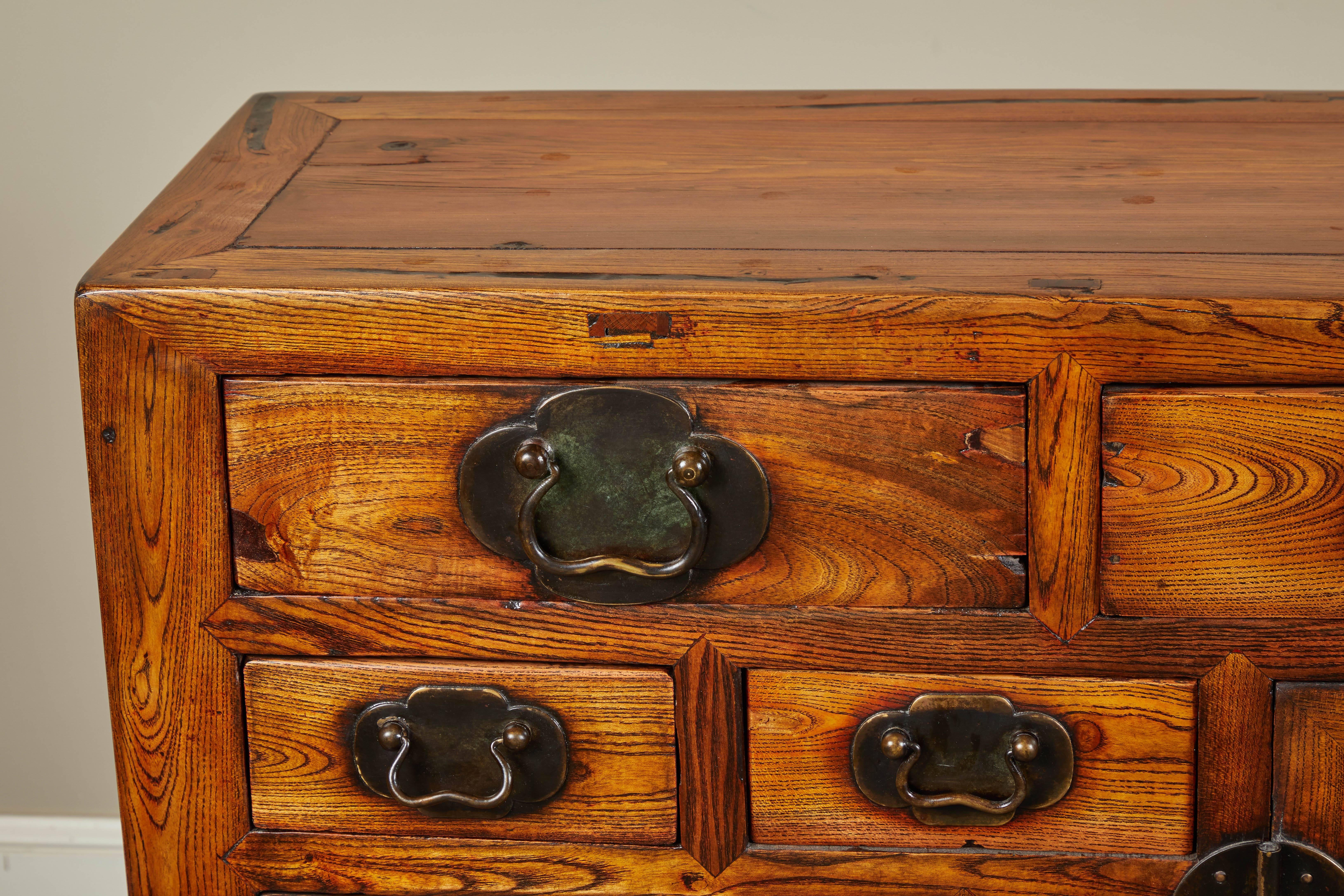 Rare 19th Century Chinese Elm Sideboard 5