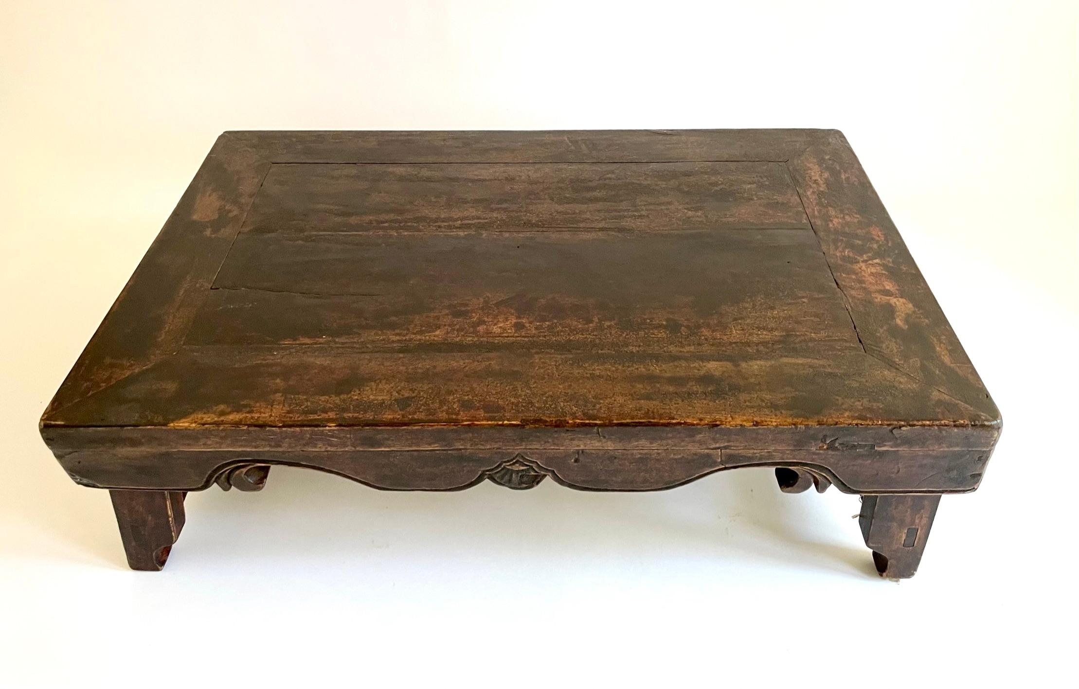Hand-Carved Rare 19th Century Chinese Folding Low Table 'Kang Table' For Sale