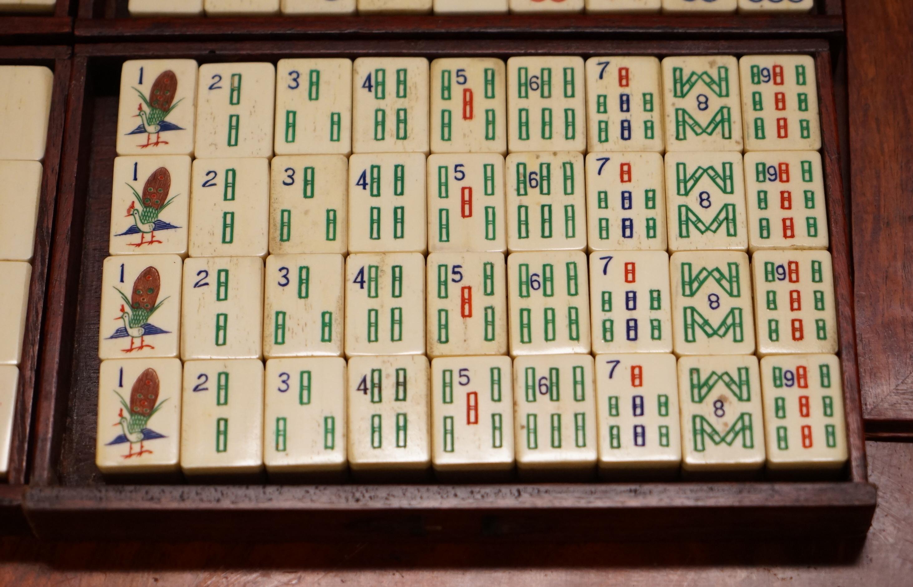 Rare 19th Century Chinese Mahjong Set in Carry Case Made with Bovine & Bambo 1
