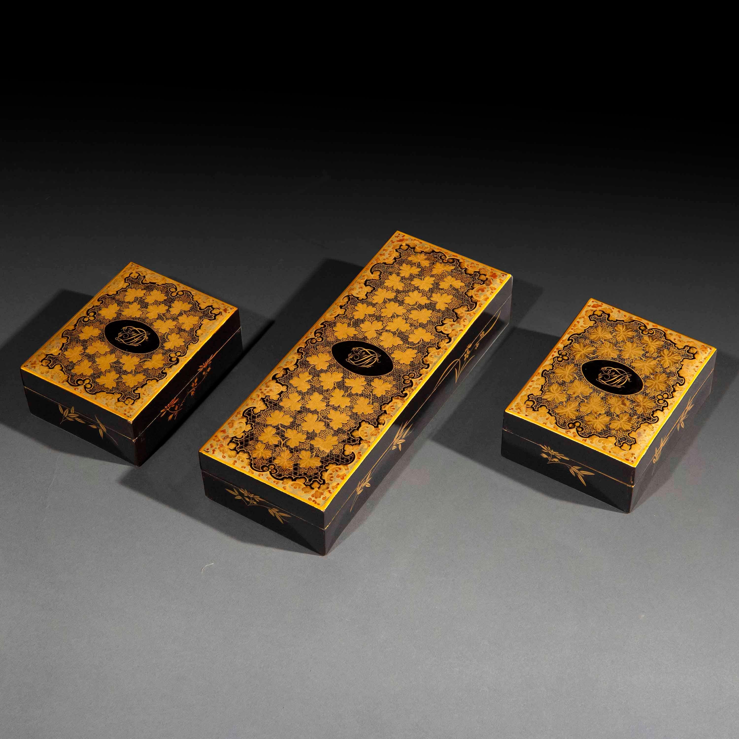 Chinese Export Rare 19th Century Chinoiserie Lacquer Boxes, Monogrammed 'DF', c. 1800 For Sale