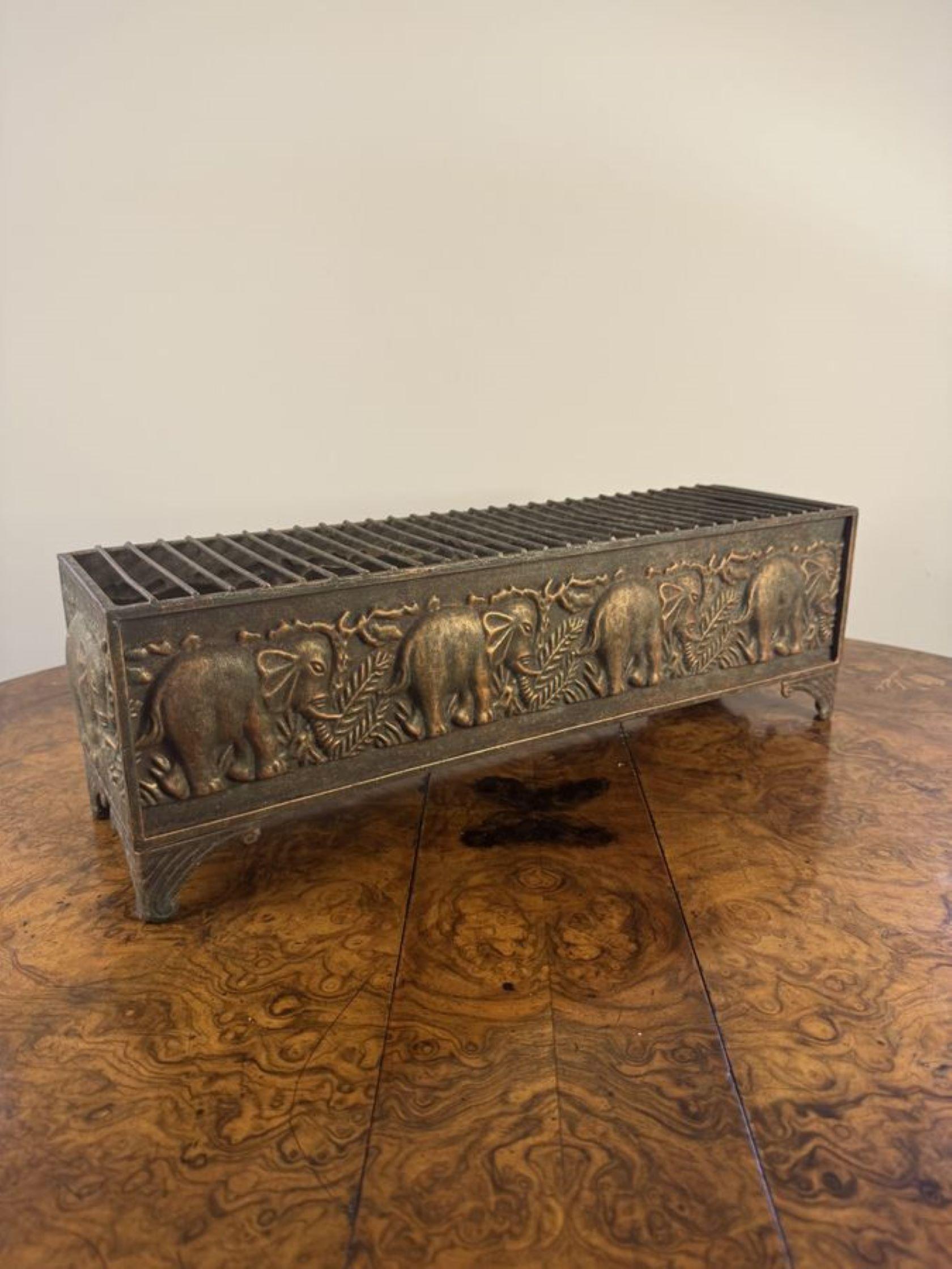 Copper Rare 19th century copper warmer centre piece For Sale
