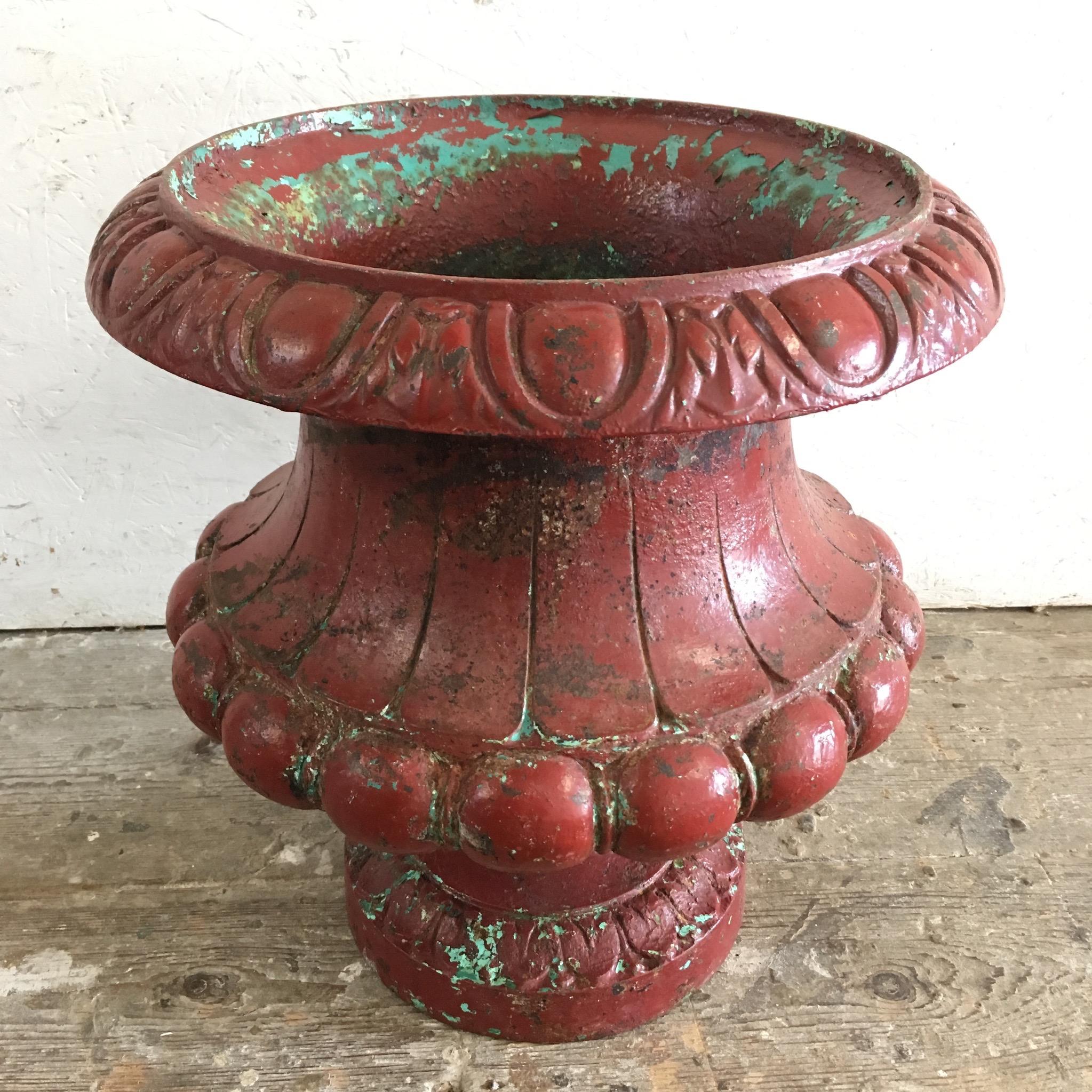 Rare 19th Century, French Cast Iron Urn In Good Condition In Hastings, GB
