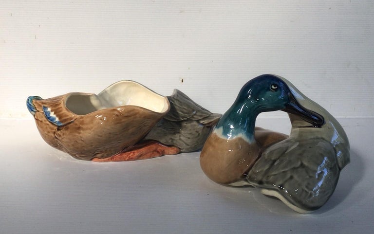 Rare 19th Century French Ducks Tureen Sarreguemines, circa 1890 In Good Condition For Sale In The Hills, TX