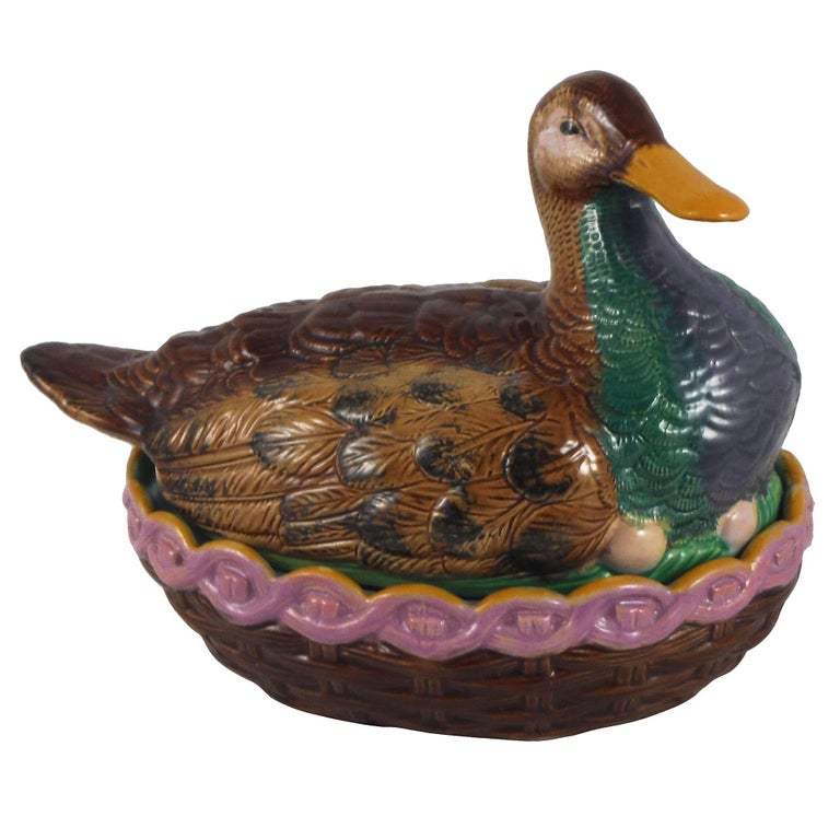 Rare 19th Century French Ducks Tureen Sarreguemines, circa 1890 For Sale 1