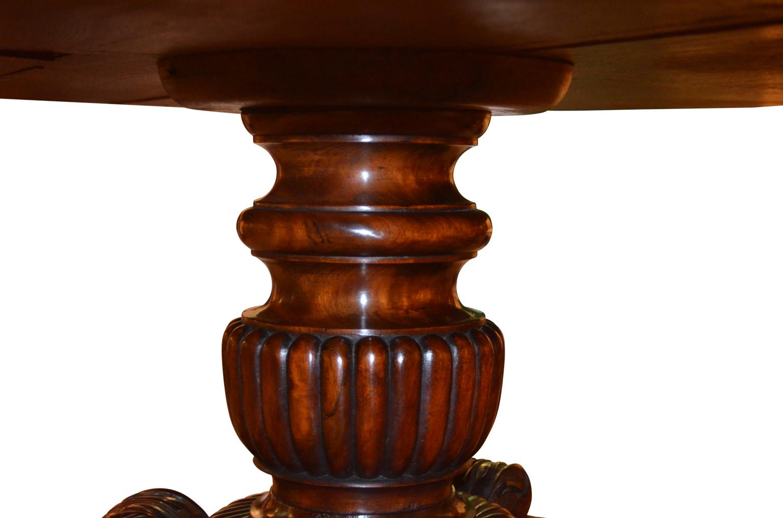 Rare 19th Century French Mahogany and Dish-Top Marble Guéridon Table For Sale 1