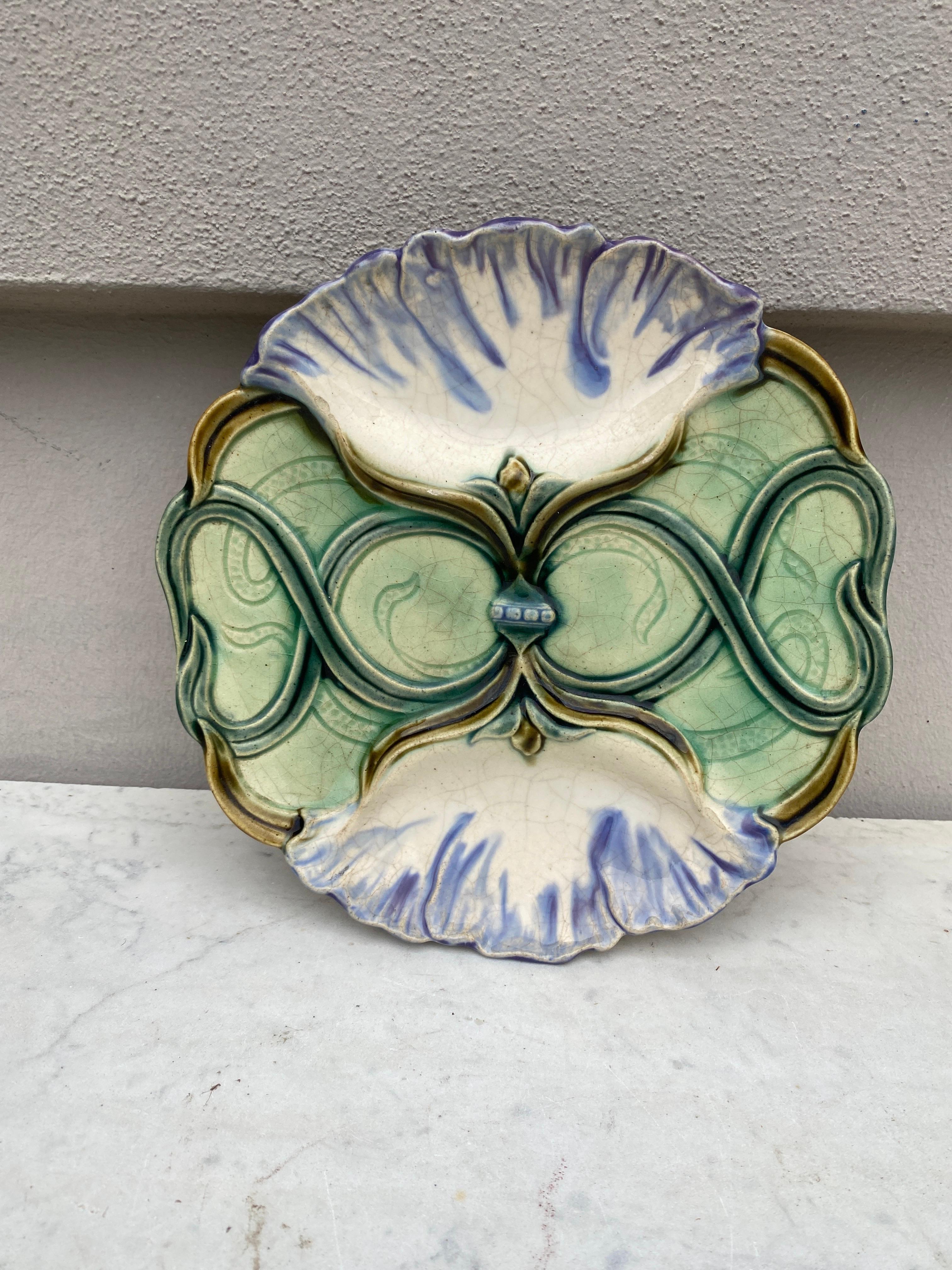 Country Rare 19th Century French Majolica Asparagus Plate For Sale