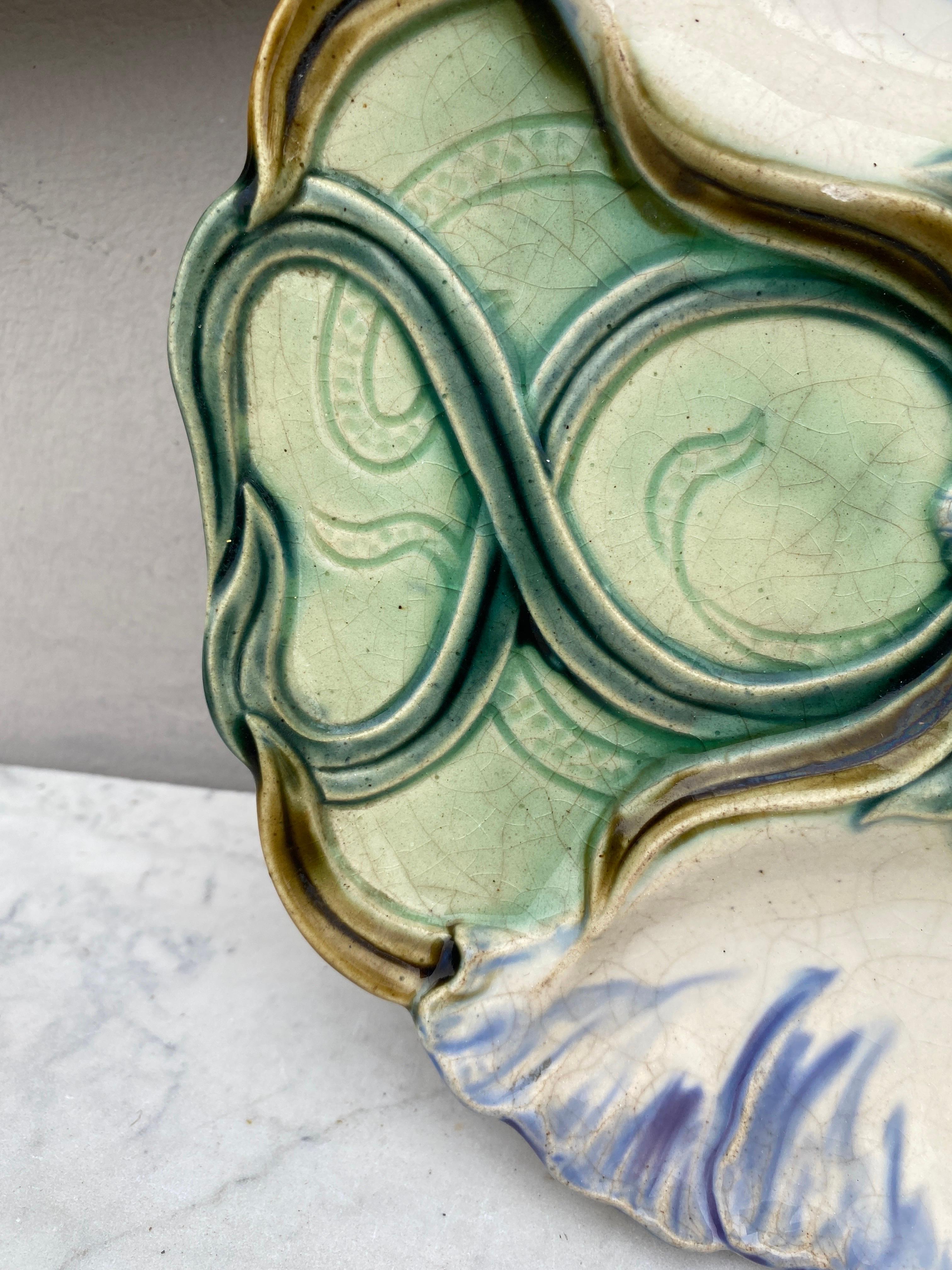 Rare 19th Century French Majolica Asparagus Plate In Good Condition For Sale In Austin, TX