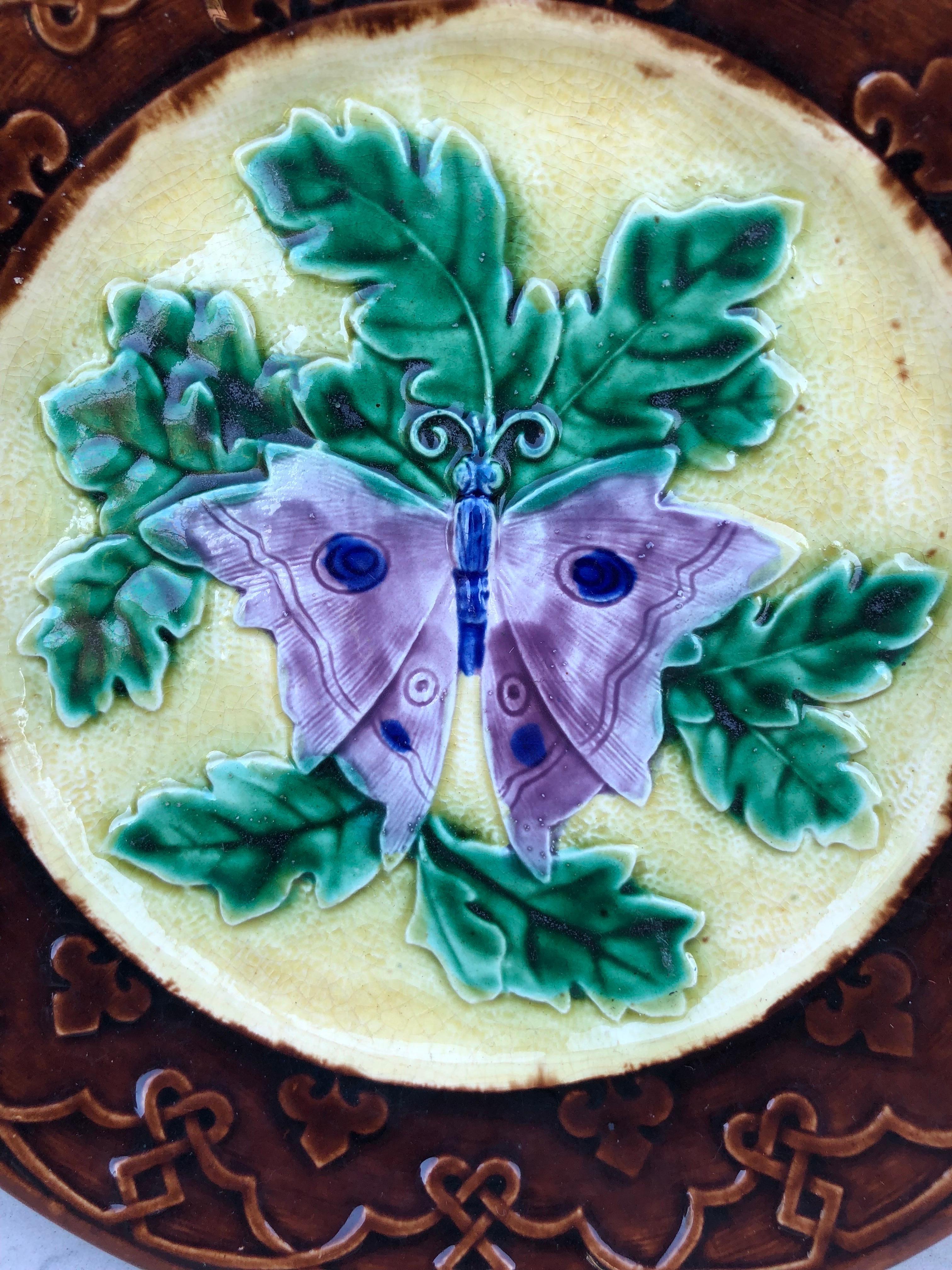 Rustic Rare 19th Century French Majolica Butterfly Plate Longchamp For Sale