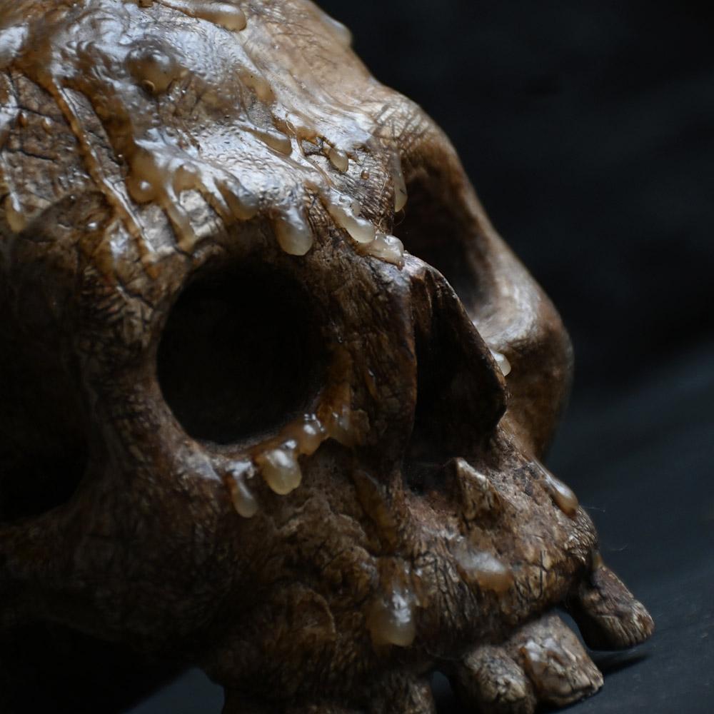 Rare bougeoir Memento Mori italien du 19e siècle sculpté à la main en vente 3