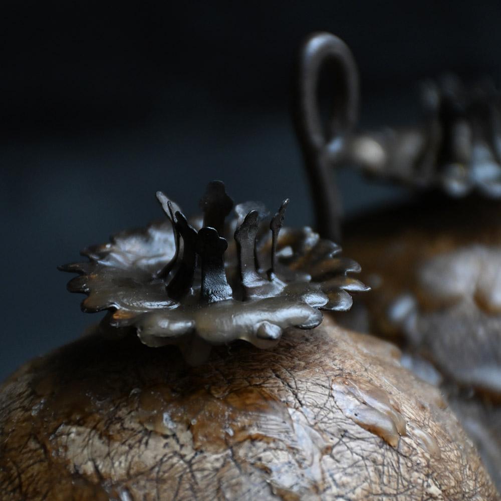 Rare bougeoir Memento Mori italien du 19e siècle sculpté à la main en vente 6