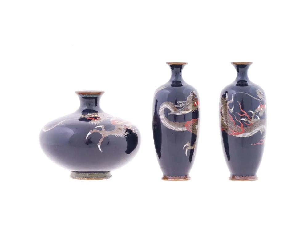   Rare 19th Century Japanese Cloisonné Enamel Dragon 3 Piece Set In Good Condition For Sale In New York, NY