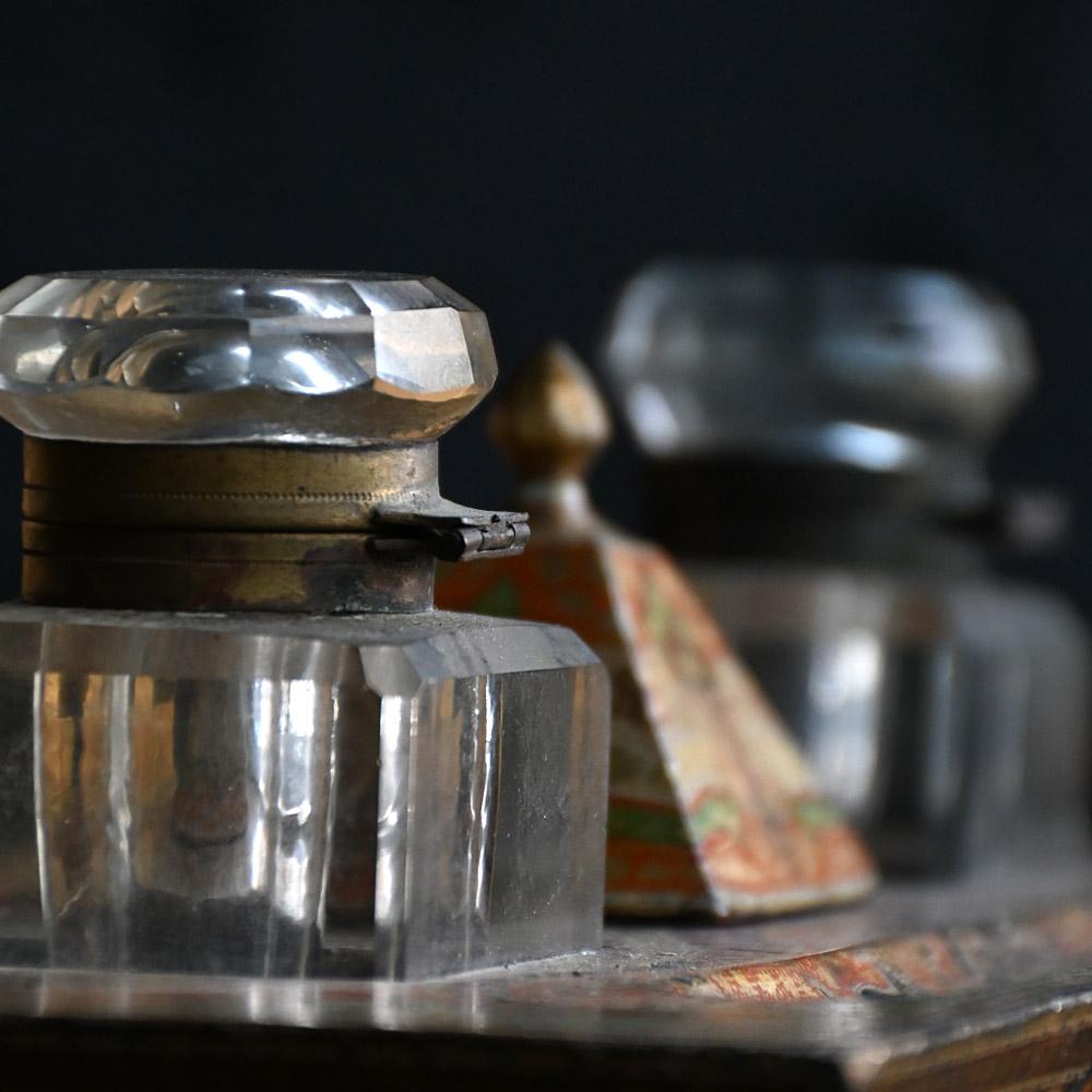 Rare 19th Century Kashmir Hand Painted Inkwell and Boxes Set For Sale 4