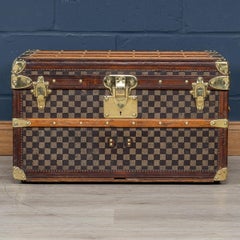Rare 19th Century Louis Vuitton Shirt Trunk In Damier Canvas, France c.1895