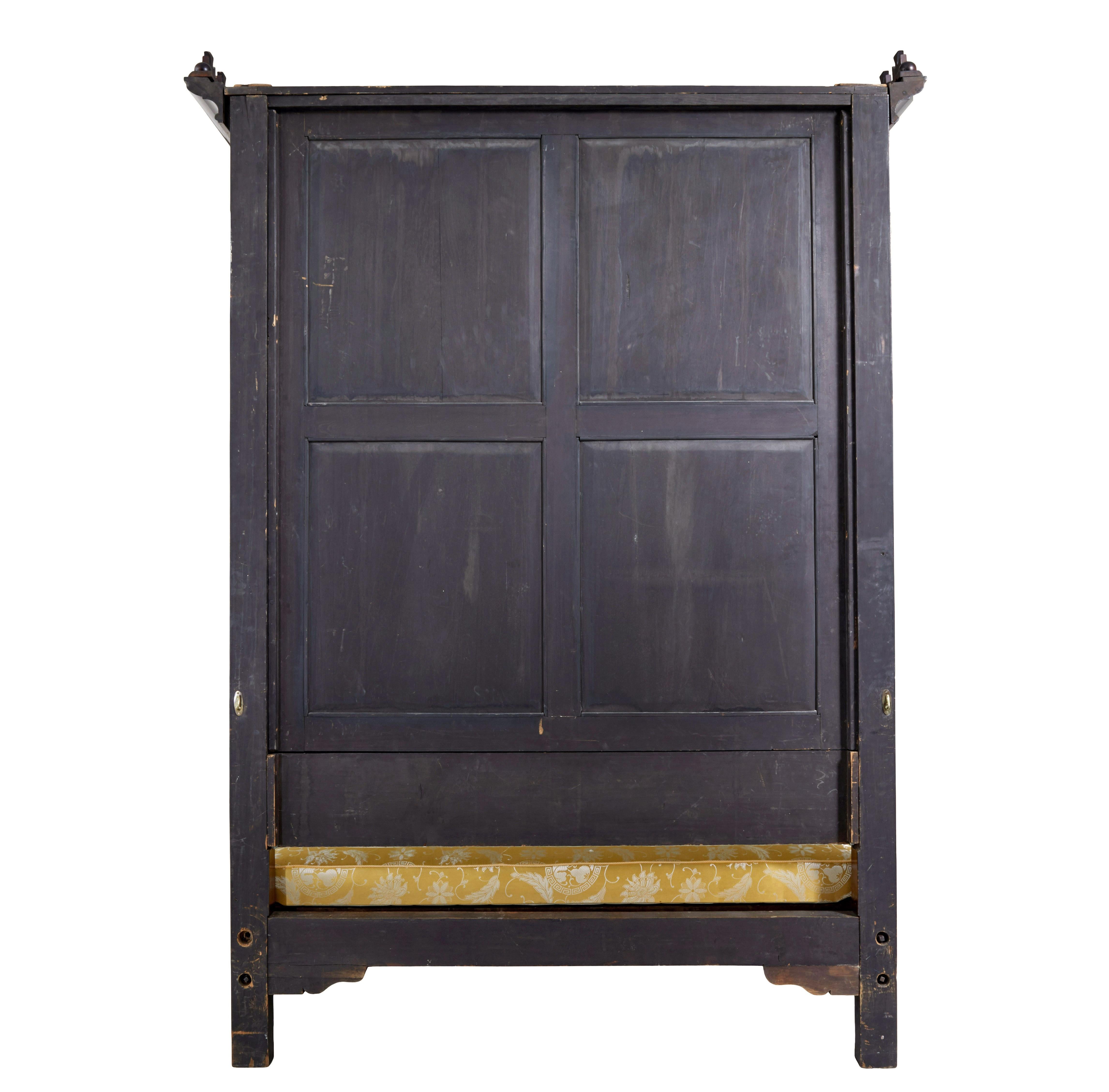 Rare 19th century mahogany and porcelain 4 poster bed For Sale 8