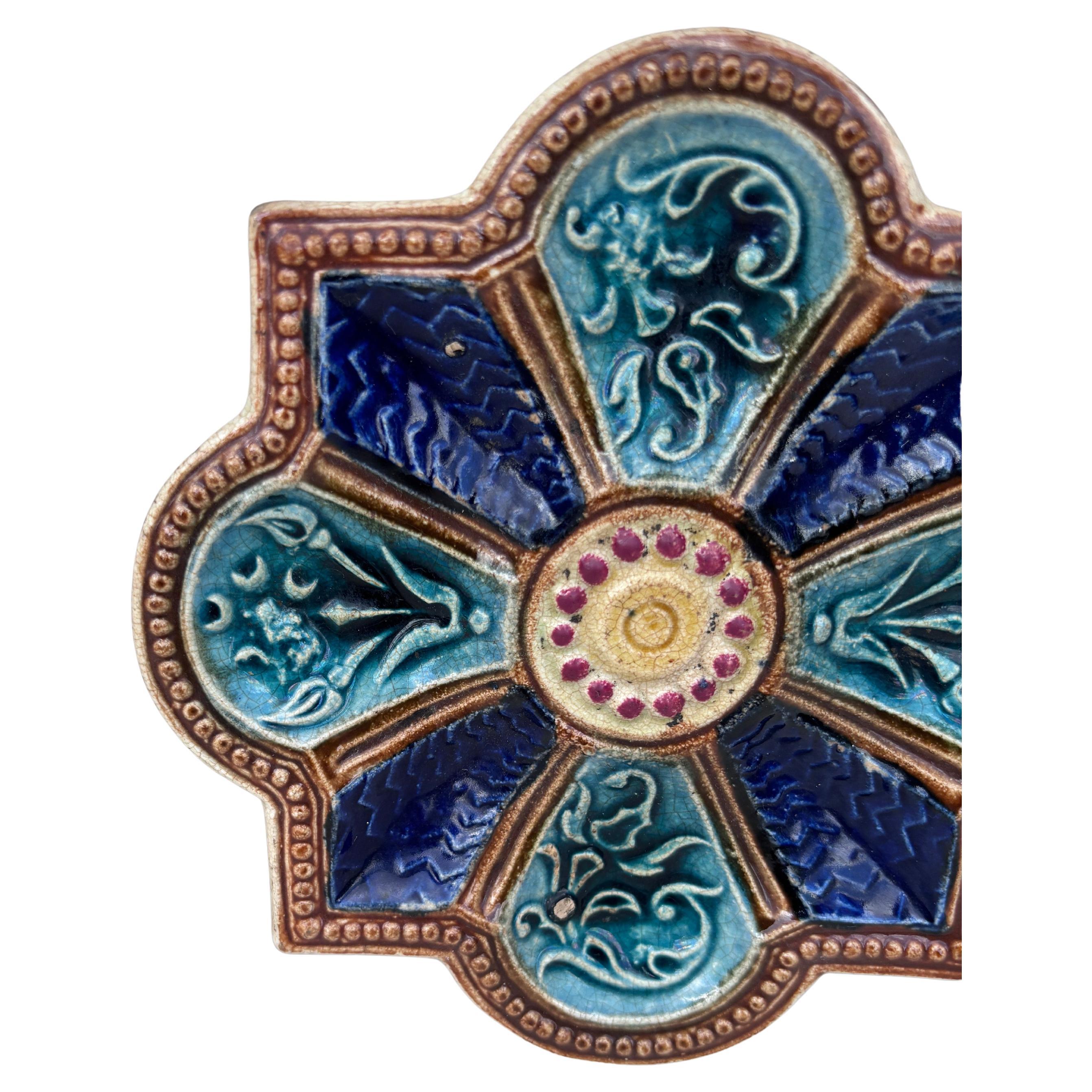 Rustic Rare 19th Century Majolica Catchall or Dish Wasmuel For Sale