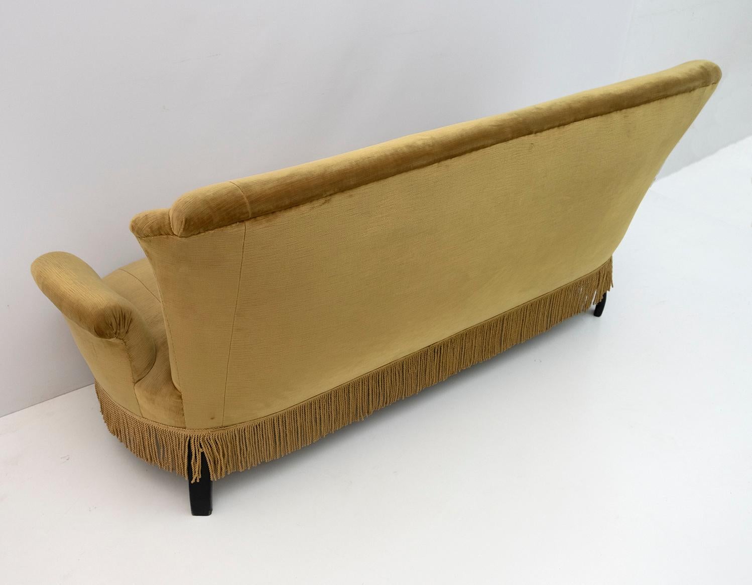Rare 19th Century Napoleon III Velvet Sofa For Sale 6