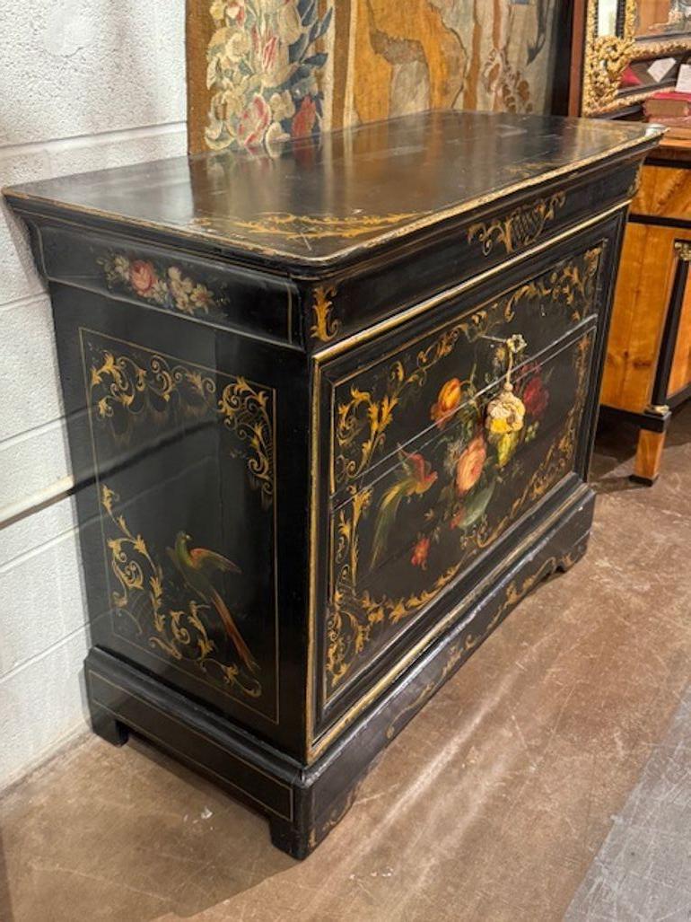 Rara Cómoda Louis Philippe Pintada del Siglo XIX en venta 1