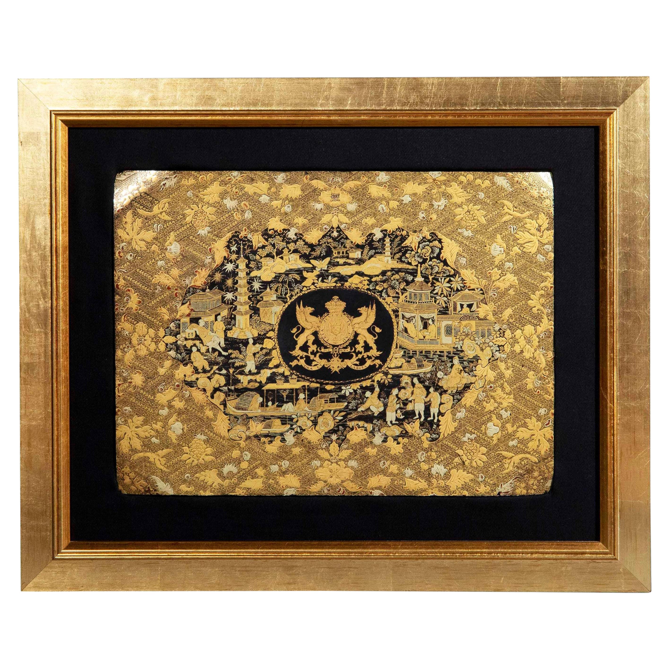 Seltenes Wappen aus der Qing Dynasty des 19. Jahrhunderts mit Lack und Vergoldung, gerahmt
