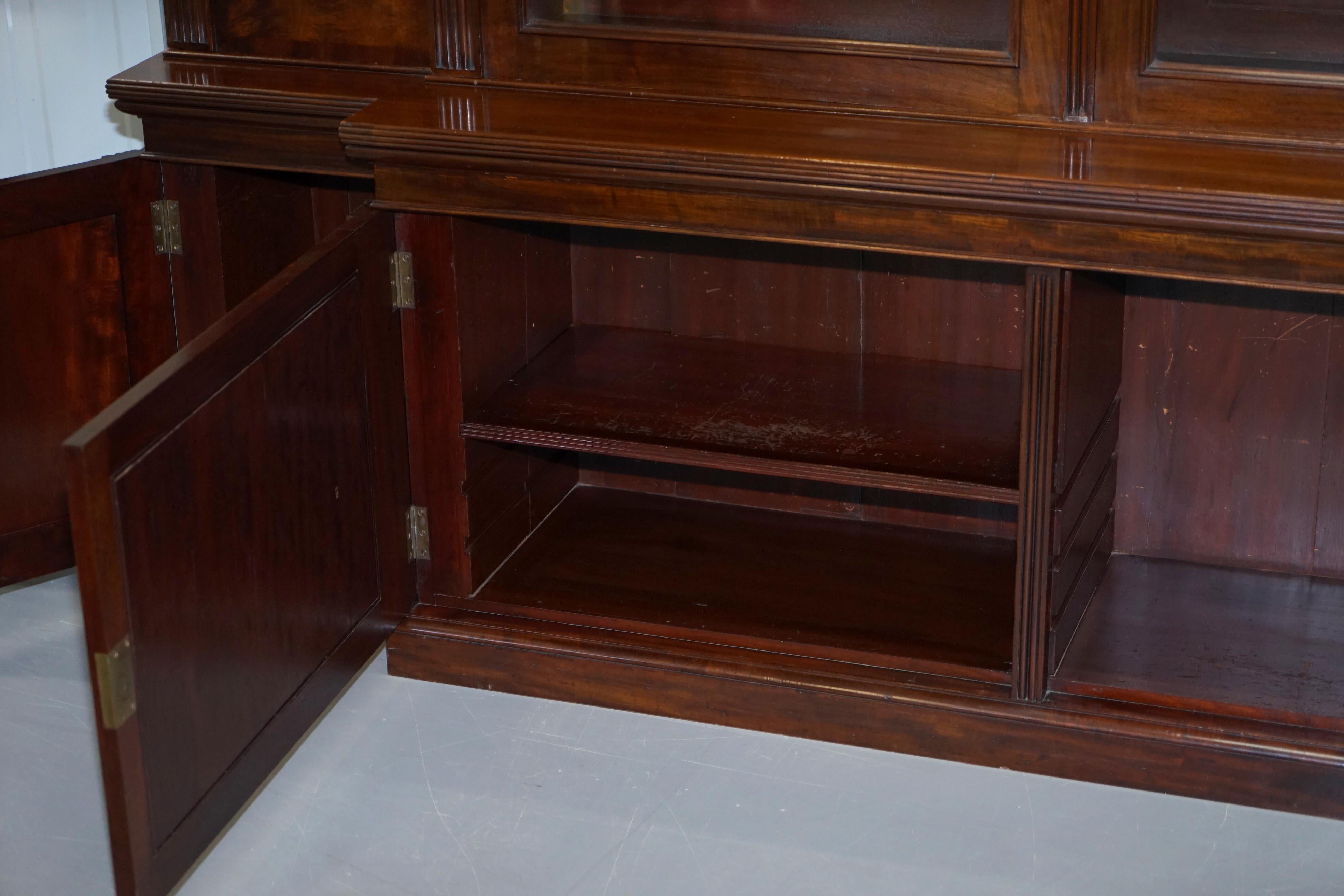 Rare 19th Century Rosewood & Mahogany Breakfront Library Bookcase Hobbs & Co 13