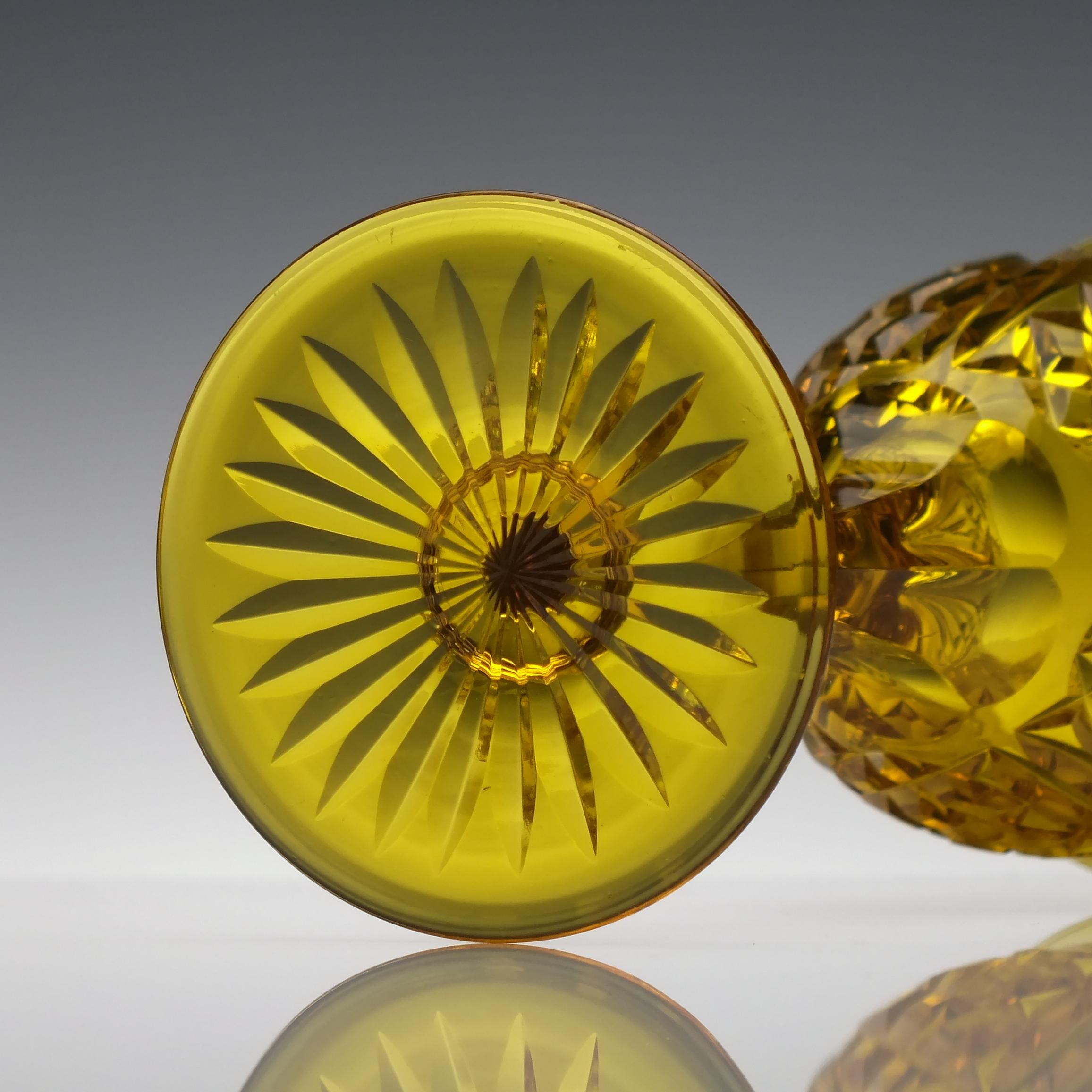 Rare 19th Century Stevens & Williams Uranium Yellow Glass Goblet, circa 1890 In Good Condition In Whitburn, GB