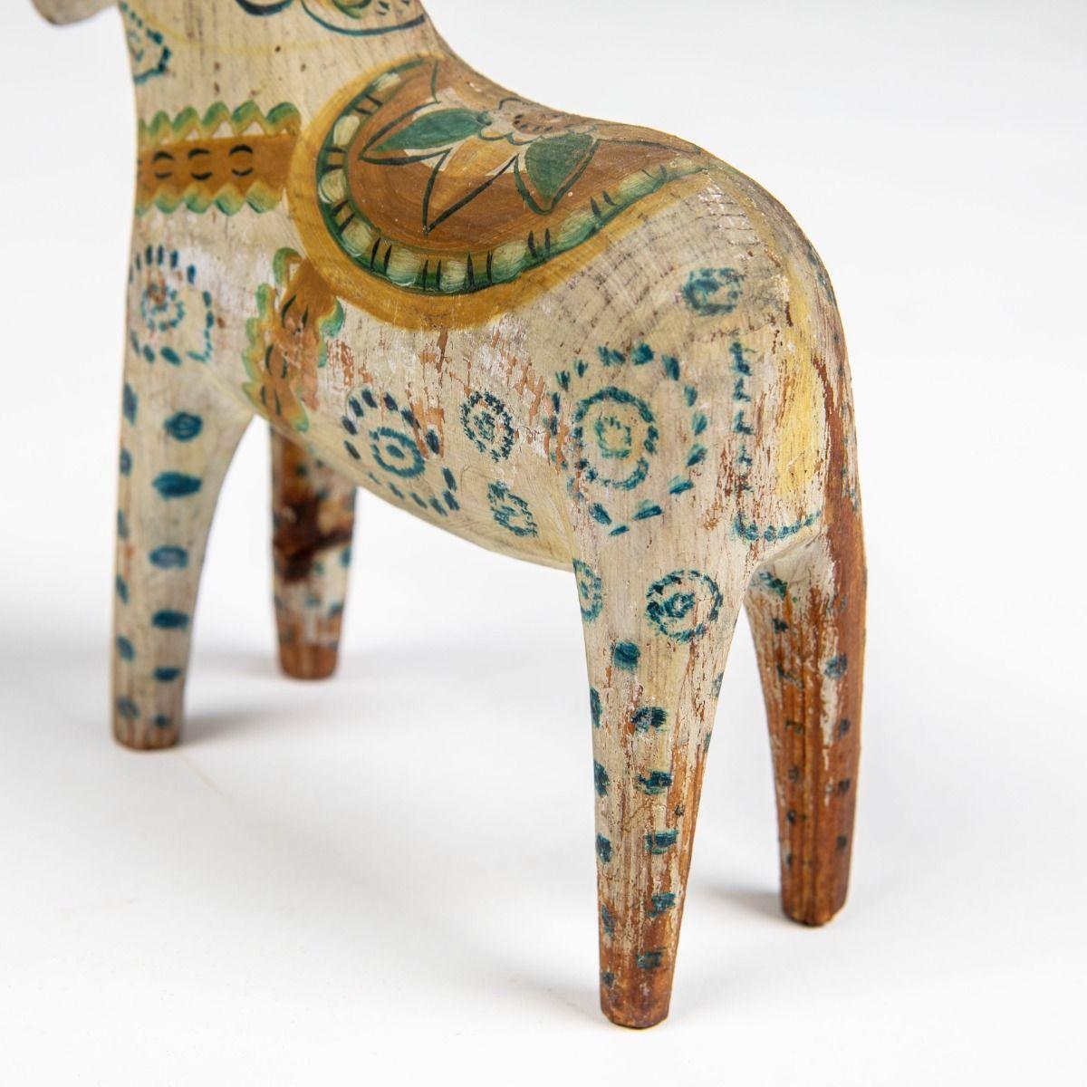 Svedese Raro cavallo Dala svedese del XIX secolo in vernice policroma originale in vendita