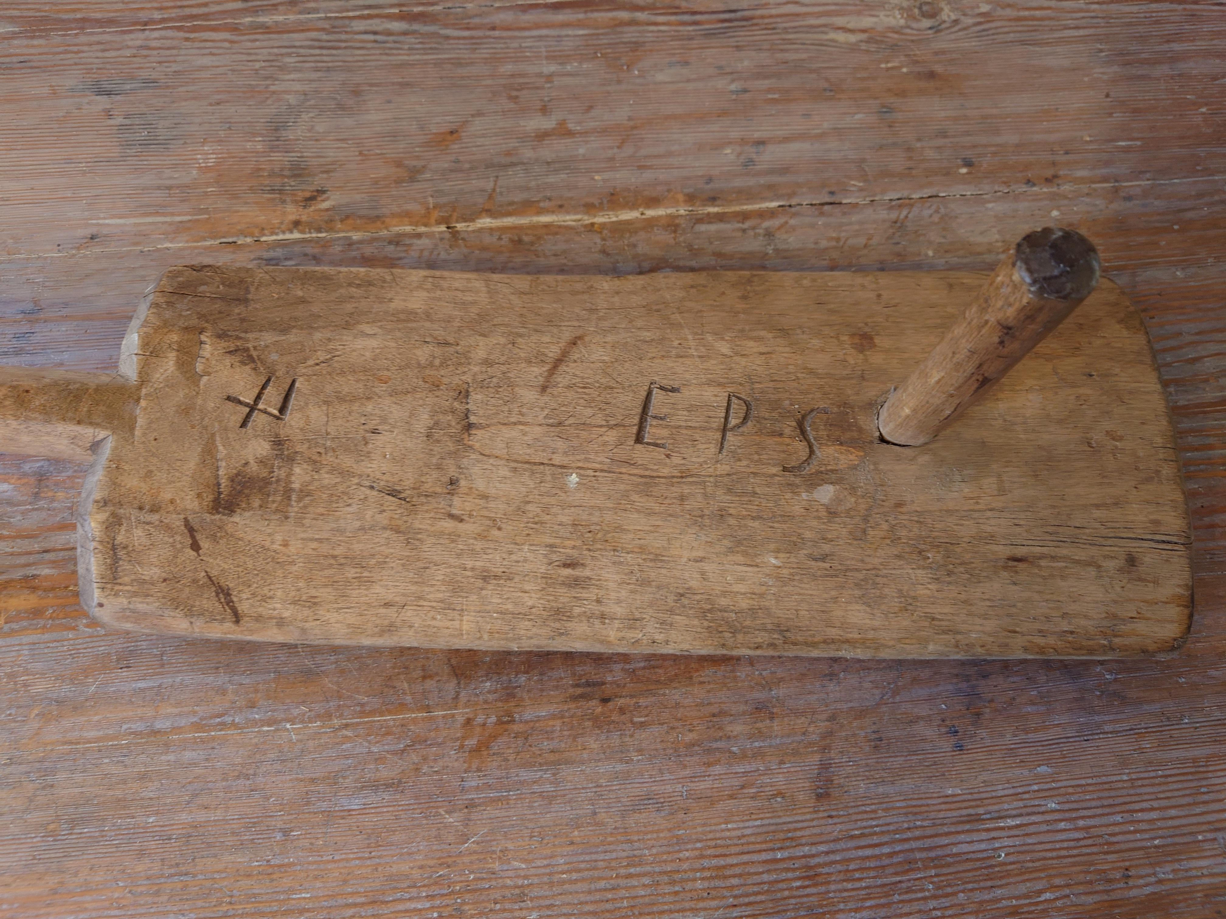 Rare 19th Century Swedish Solid wooden Wash Board for Washing Clothes Old For Sale 4
