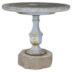 Rare table de jardin suédoise du 19ème siècle en pierre et fer