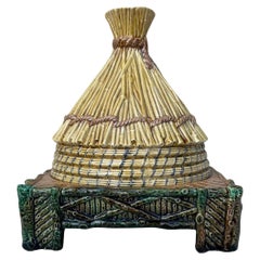 Raro guardián de quesos de mayólica victoriana del siglo XIX George Jones