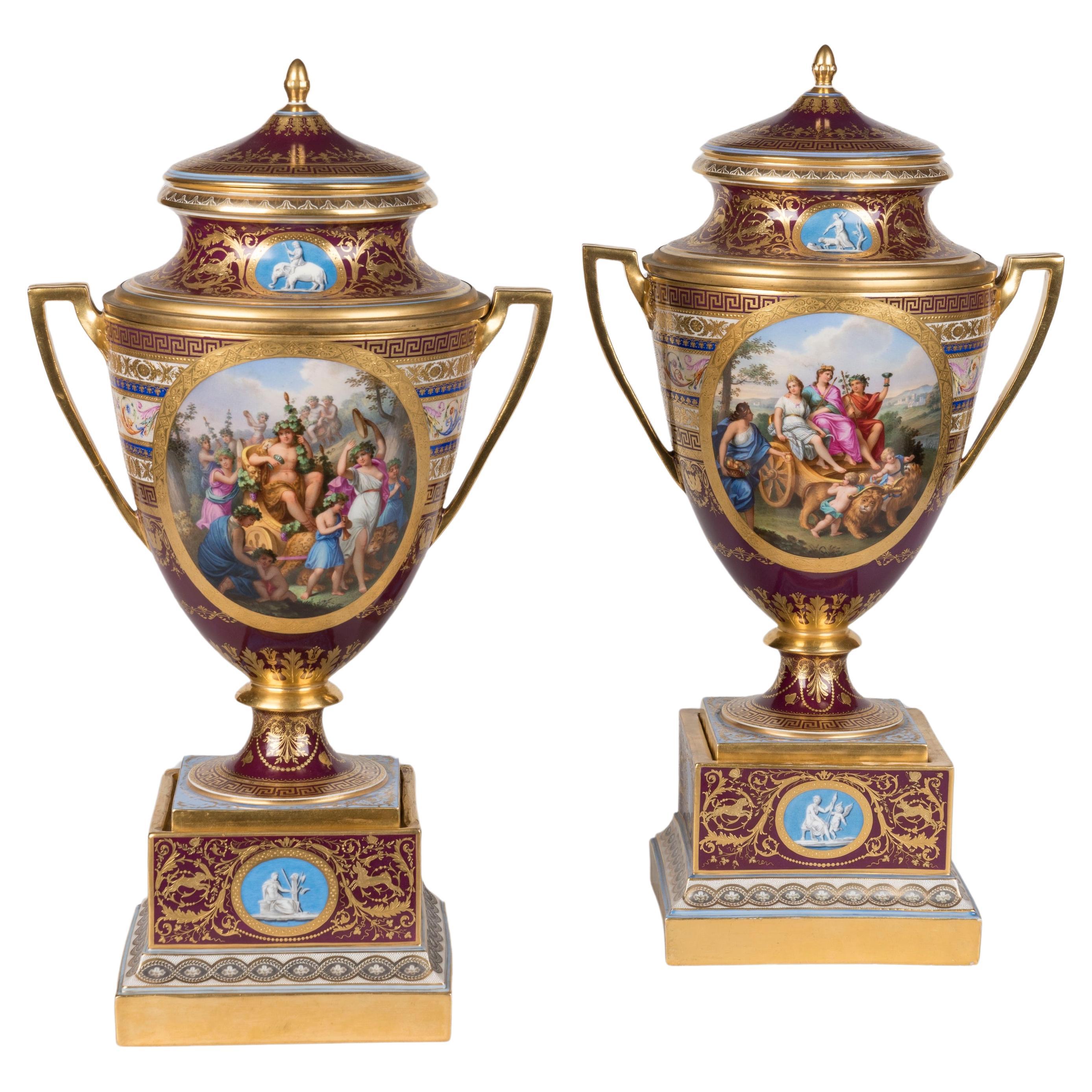 Seltene Wiener Porzellanvasen aus dem 19. Jahrhundert, handbemalte Eiscreme-Pail-Vasen im Angebot