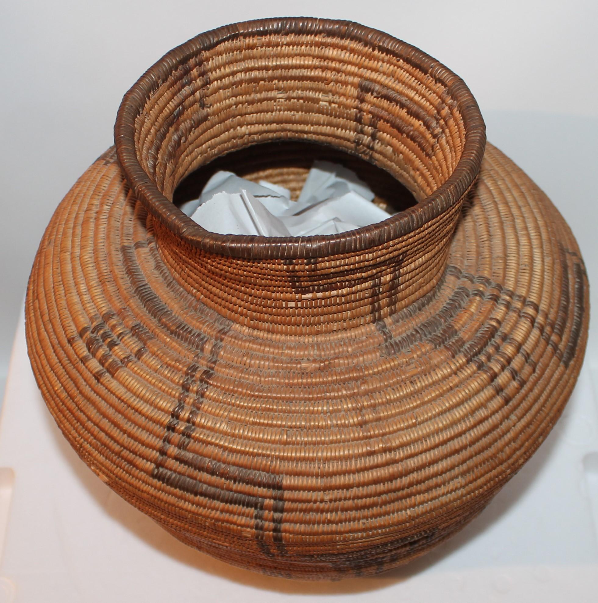 19th Century Rare 19th C Apache Indian Pictorial Basket Olla